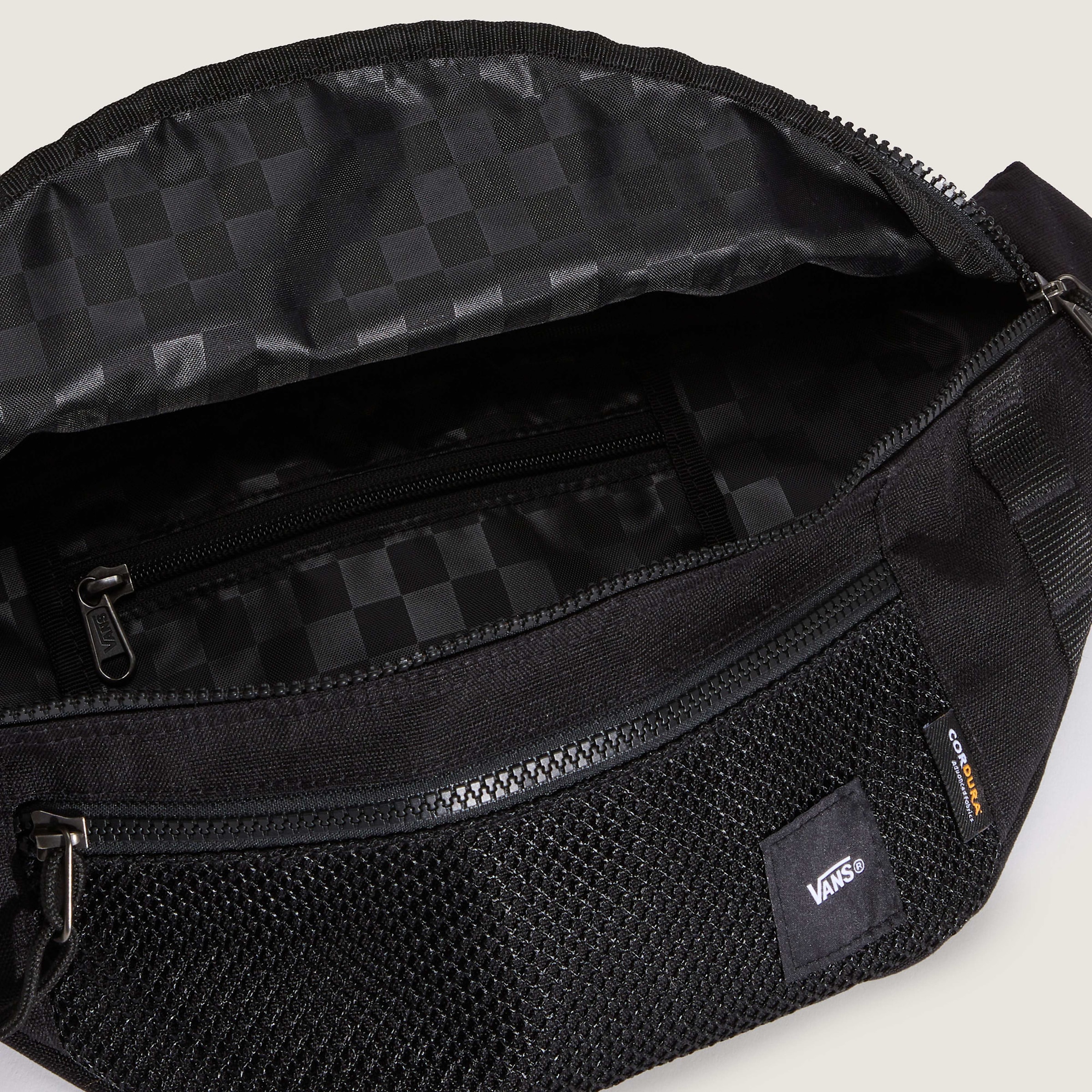 Vans Gürteltasche »WARD CROSS BODY PACK« kompaktes 4-Liter-Volumen, Aussenfach mit Reissverschluss