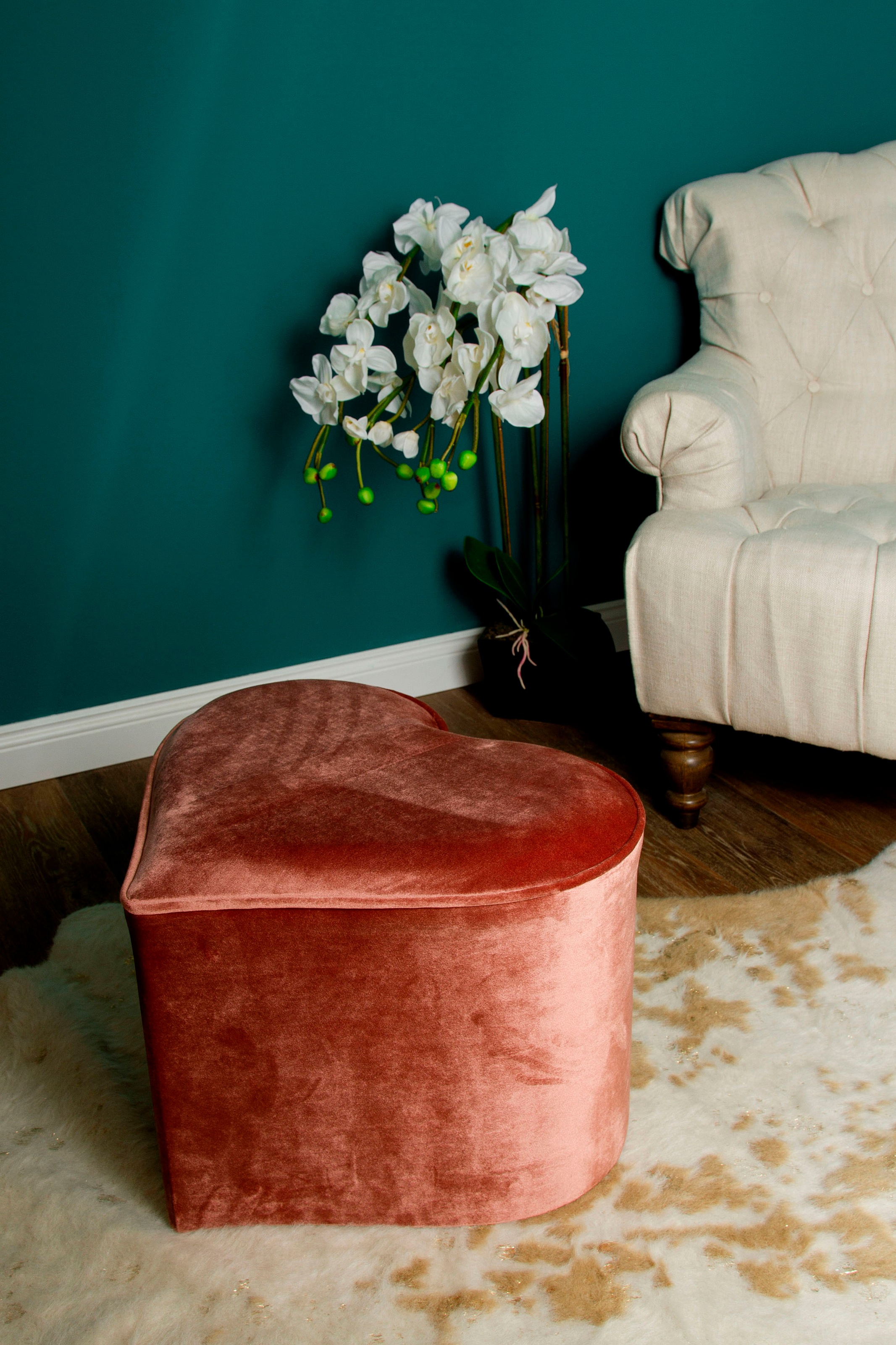 Image of my Flair Hocker, Hocker mit Knöpfen, herzförmig / rose bei Ackermann Versand Schweiz