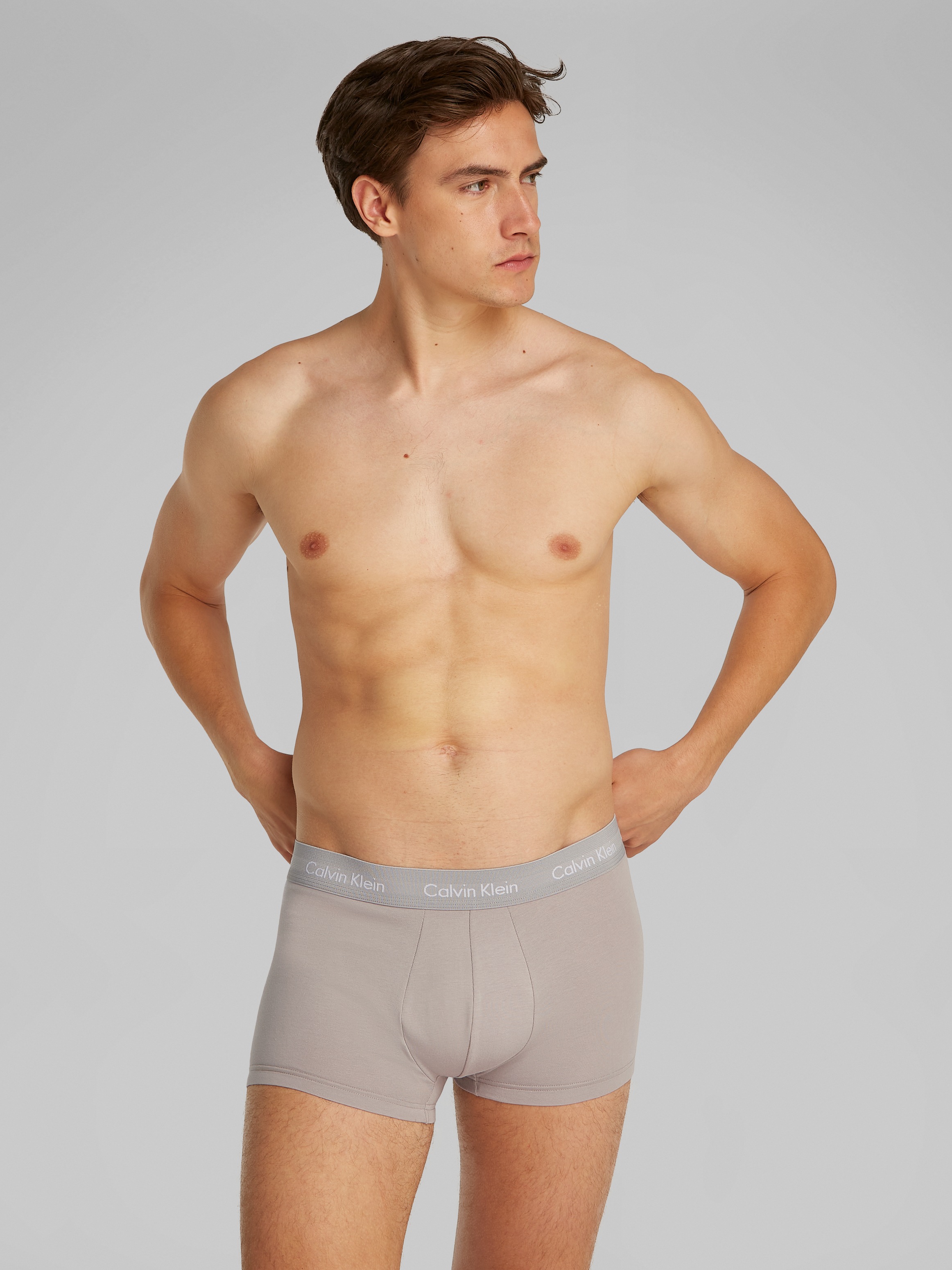 Calvin Klein Underwear Tronc »LOW RISE TRUNK 3PK« Packung, 3er-Pack, 3 cuis mit Logoschriftzügen