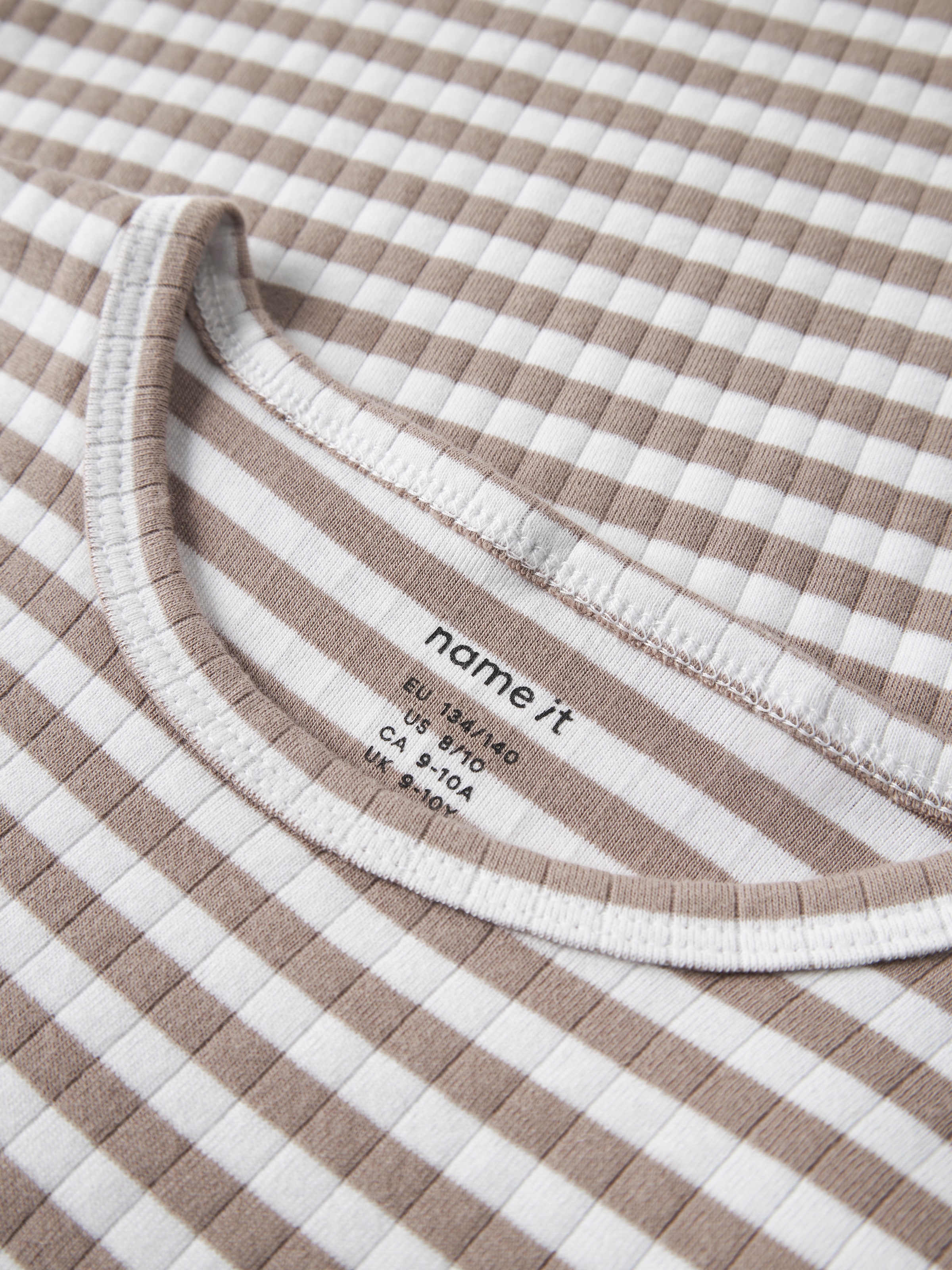 Name It T-shirt à manches longues »NKFSURAJA XSL LS TOP NOOS« superbe look rayé en qualité côtelée