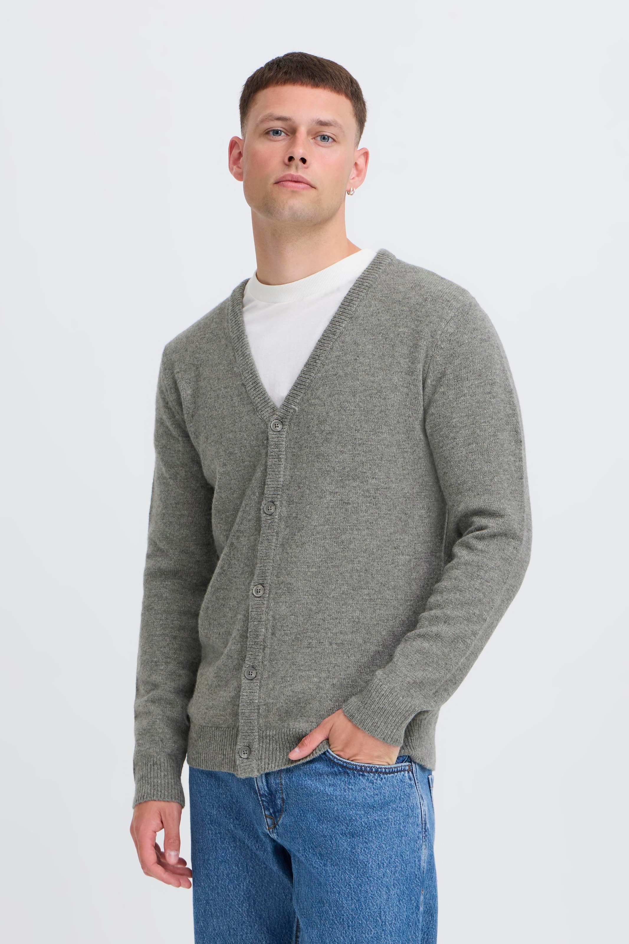 Blend Strickjacke »BHBRANKO CARDIGAN KNIT« mit Knopfleiste, aus Wollmischung, Regular Fit, hüftbedeckende Länge
