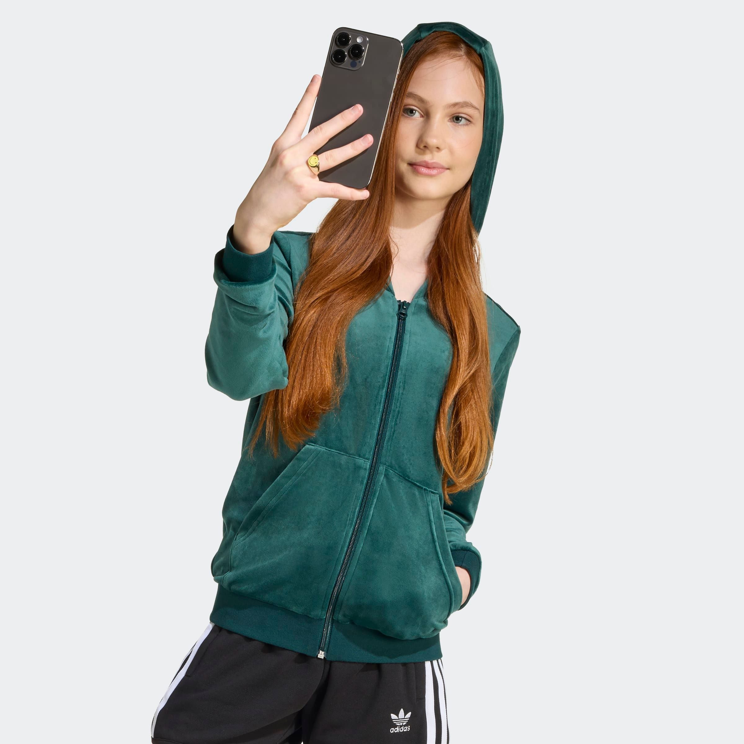 adidas Originals Sweat à capuche »AUS VELOURS MIT REISSVERSCHLUSS«
