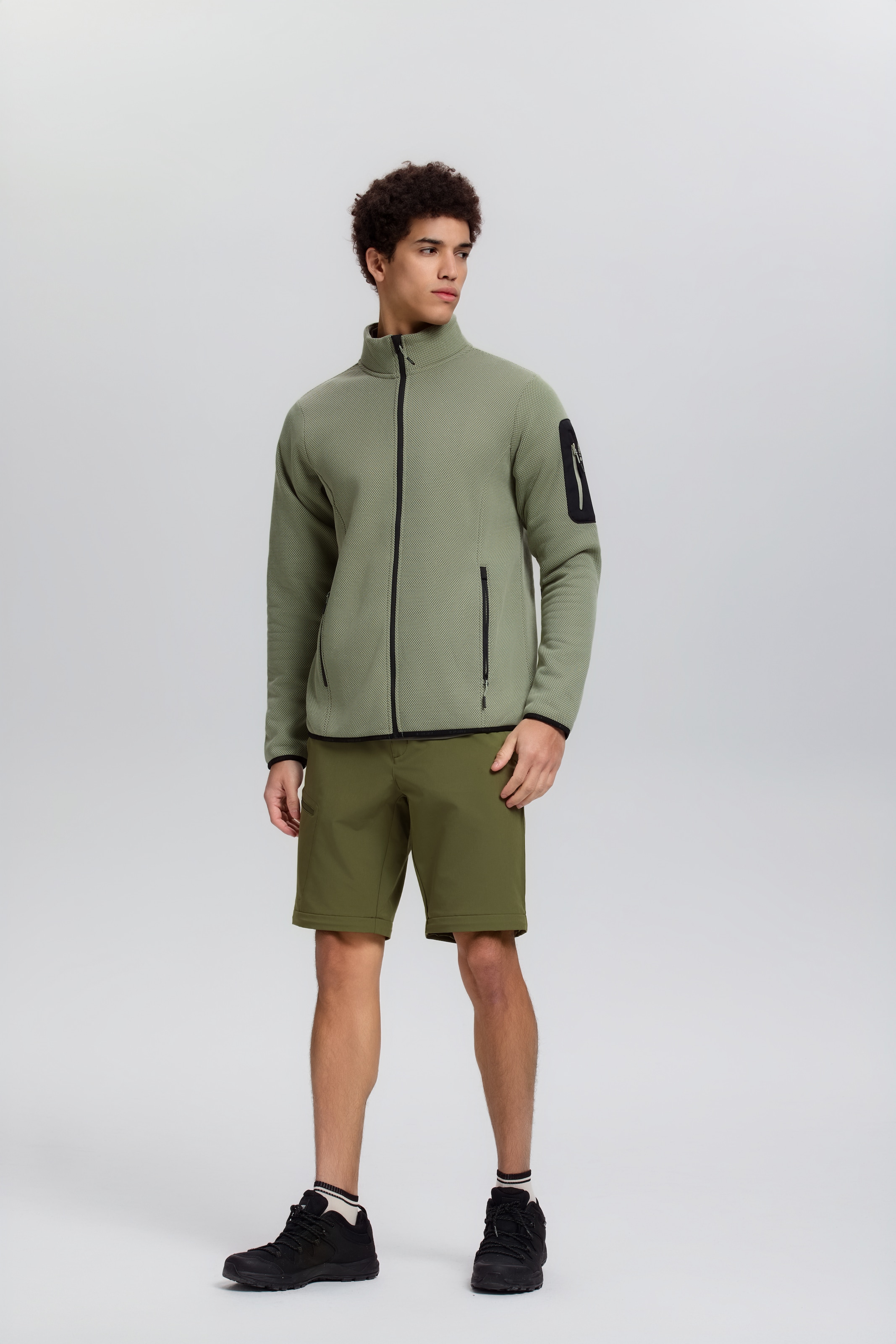 Icepeak Fleecejacke »BREDSTEDT« sportlicher Stil, mit Stehkragen, mit Reissverschlusstaschen