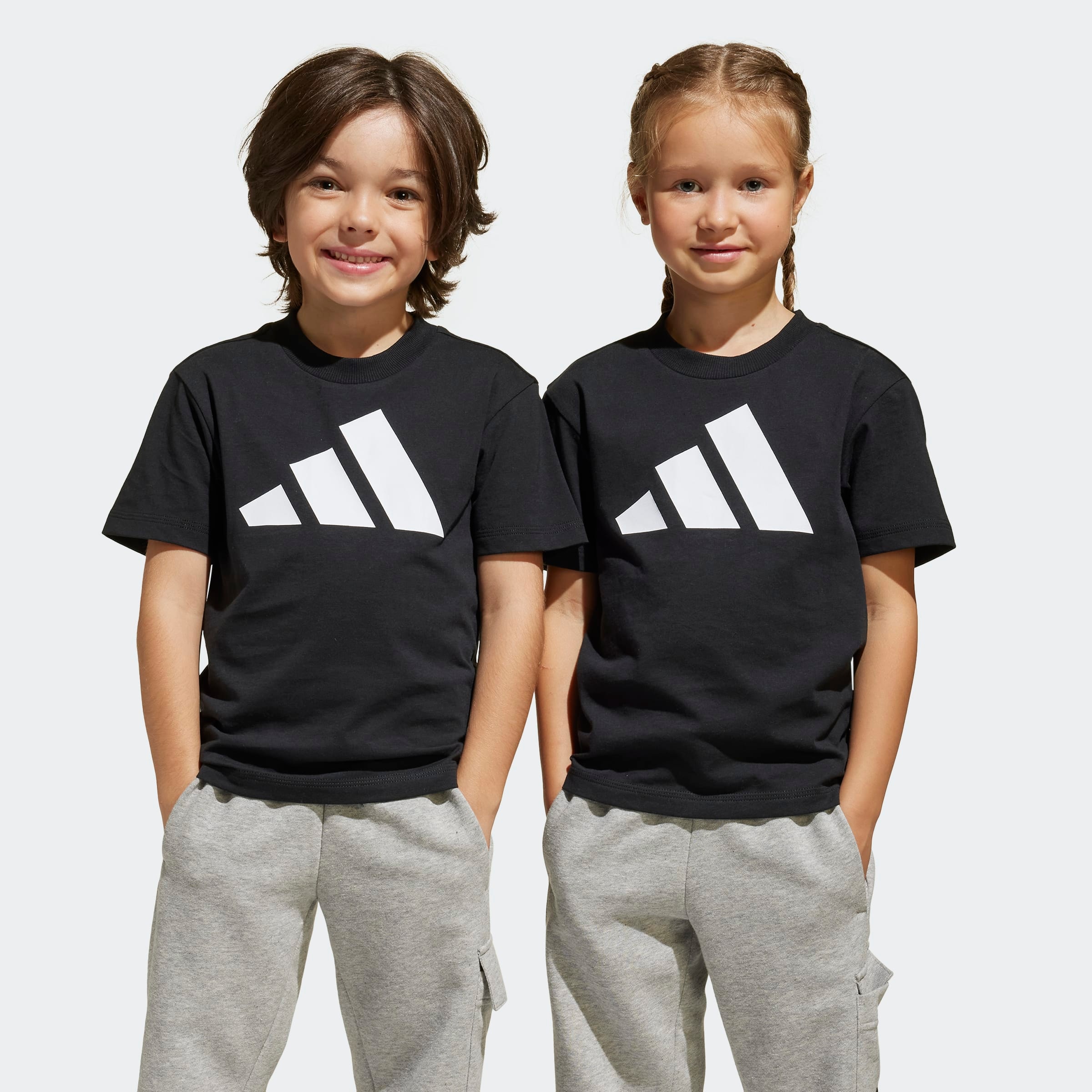 adidas Sportswear T-shirt »ESSENTIALS KIDS« style sportif, manches courtes, en coton
