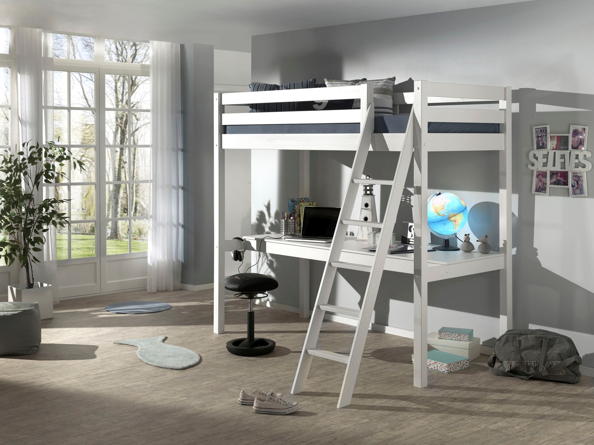 Image of Vipack Hochbett "Pino, Kiefer massiv, sehr standfest, Made in Europe, mit Sessel" B/H/T ca. 209x190x215cm, mit grosser Schreibplatte und Leiter, inkl. Rolllattenrost, Absturzschutz, 2 Breiten zur Auswahl