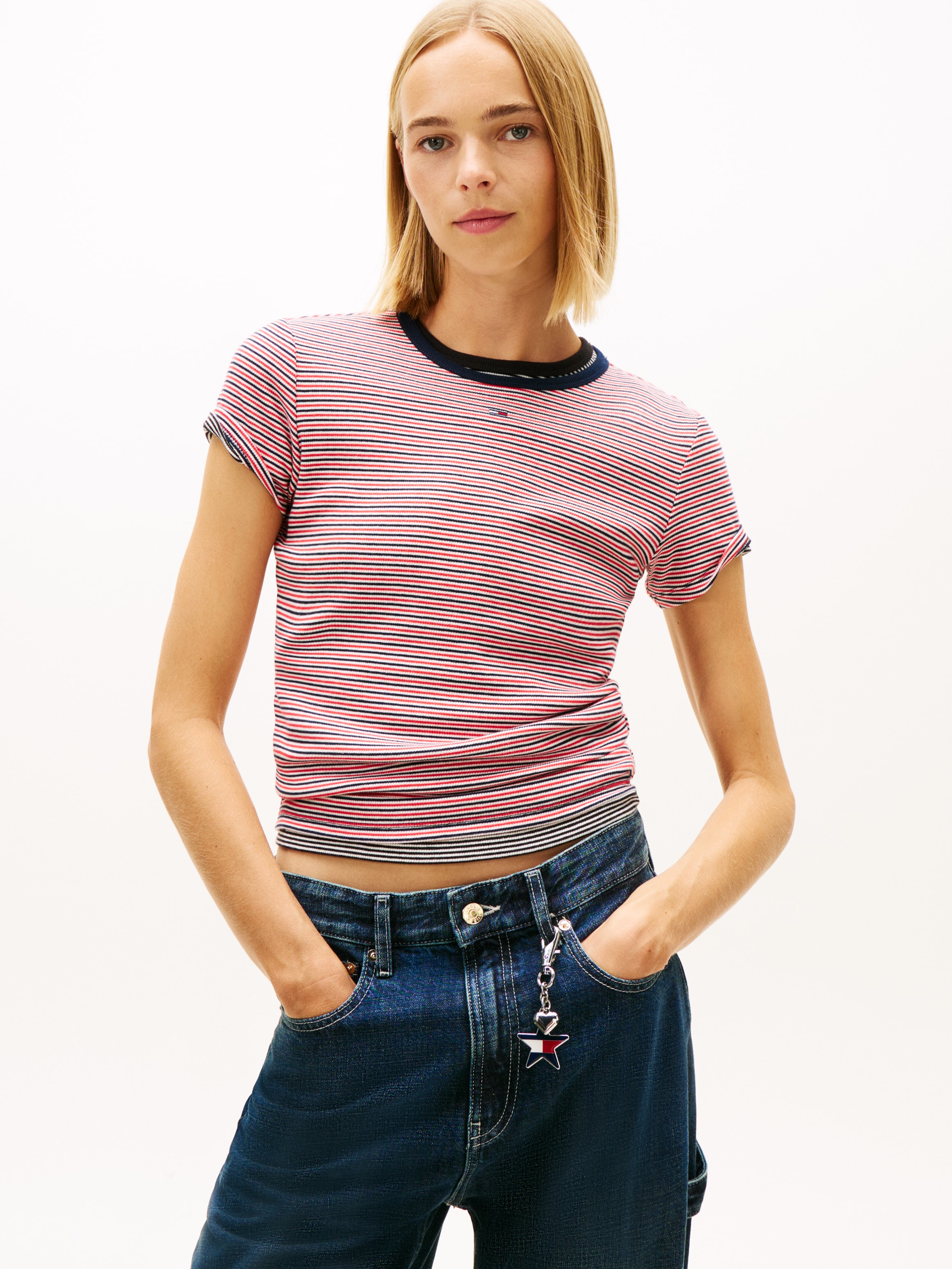 Tommy Jeans T-shirt à manches courtes »TJW ESSENTIAL RIB SHORT SLEEVE EXT« Baumwollmischung in gerippter Struktur, Slim Fit