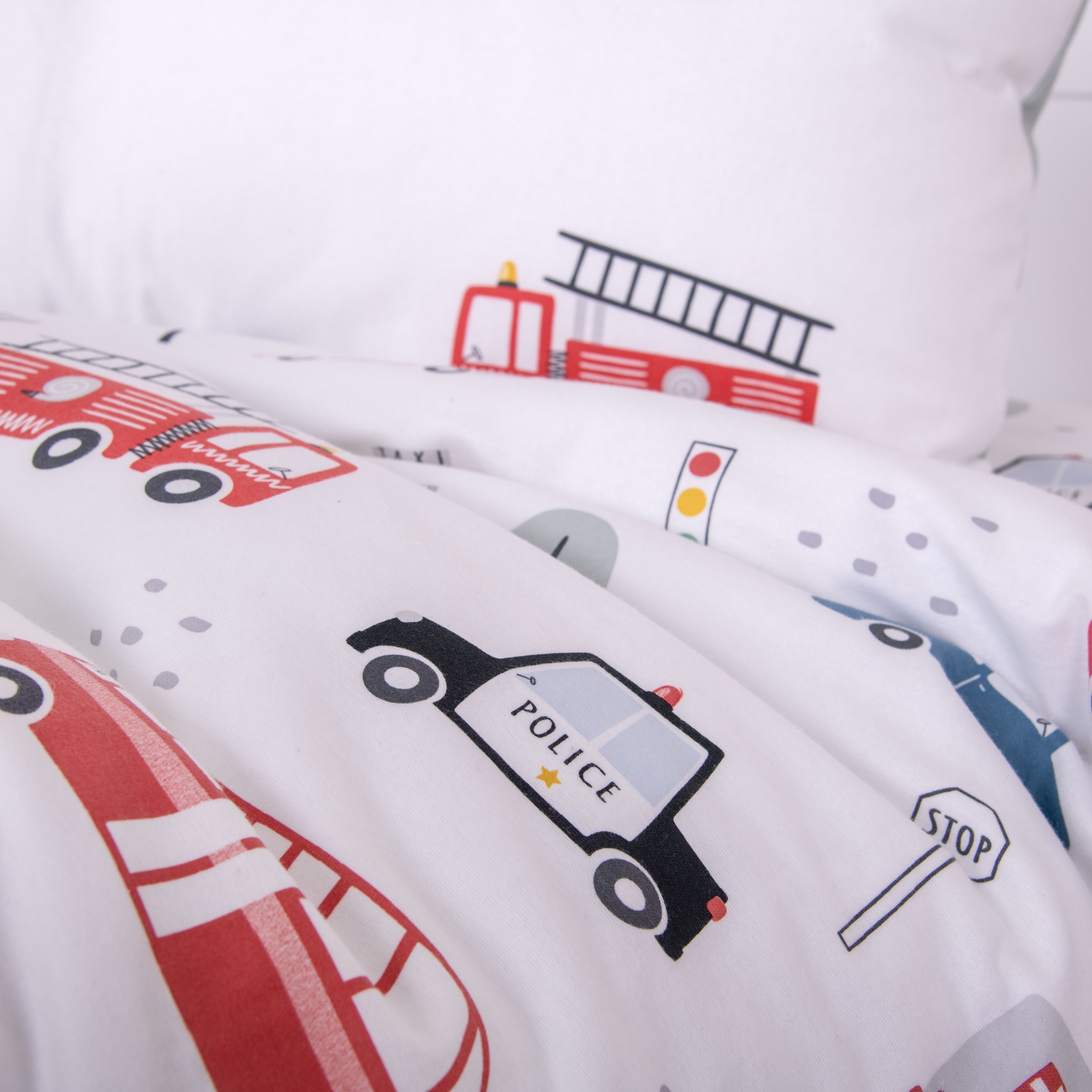 Baby Best Wendebettwäsche »babybest Fahrzeuge« 2 Stk. mit niedlichem Allover-Print