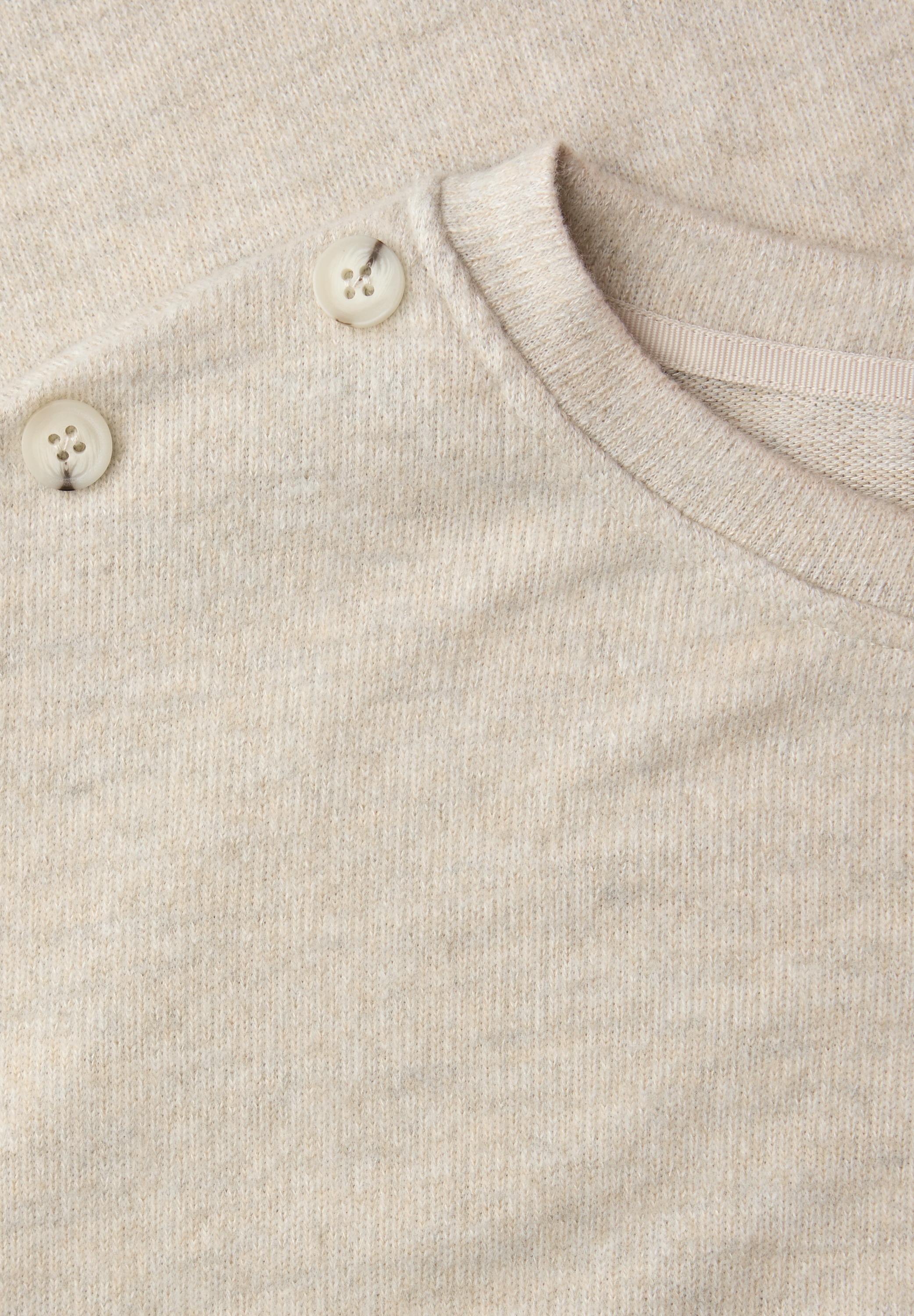STREET ONE Pull en tricot Knopfdetail an den Schultern und im Melange-Look