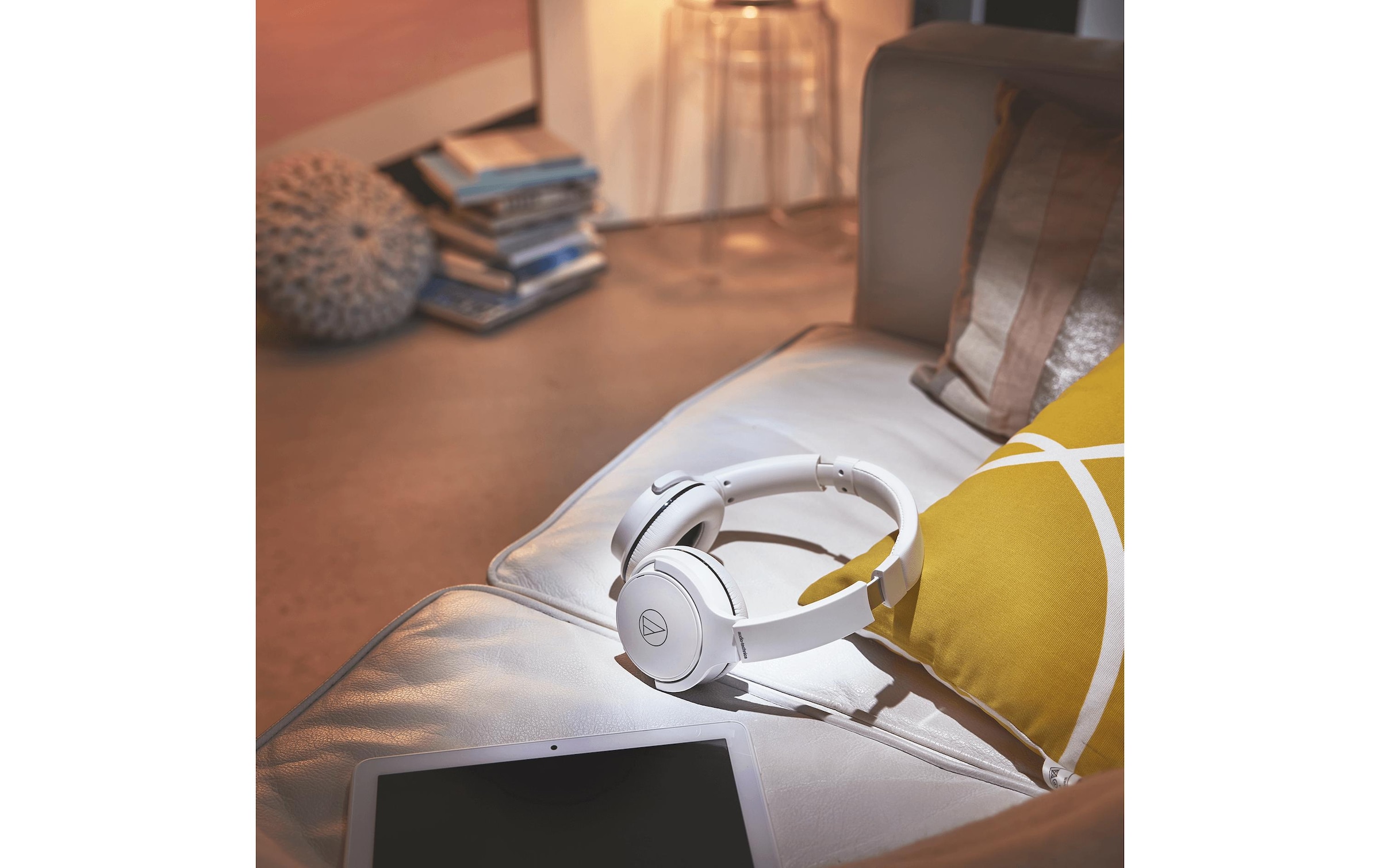 audio-technica On-Ear-Kopfhörer »ATH-S220BTWH«