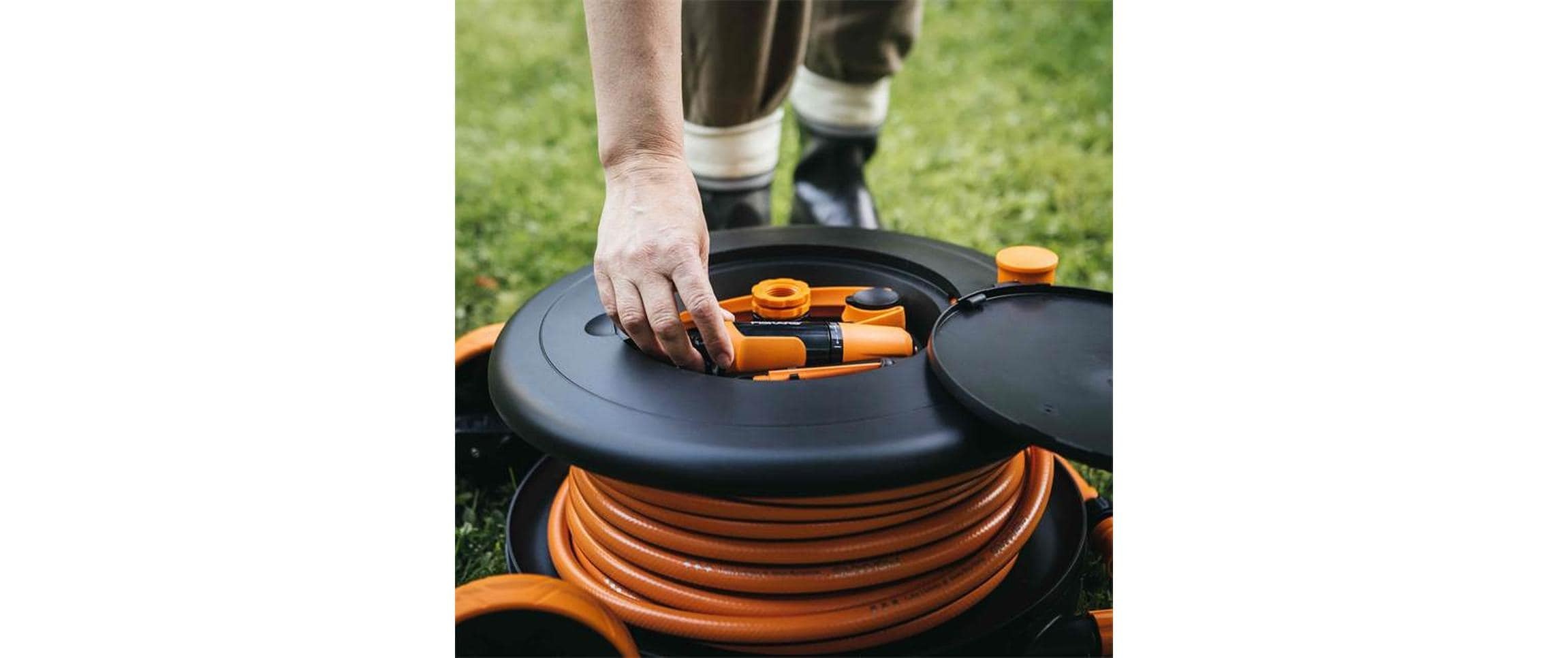 Fiskars Gartenschlauch »Waterwheel L mit 30m Schlauch«
