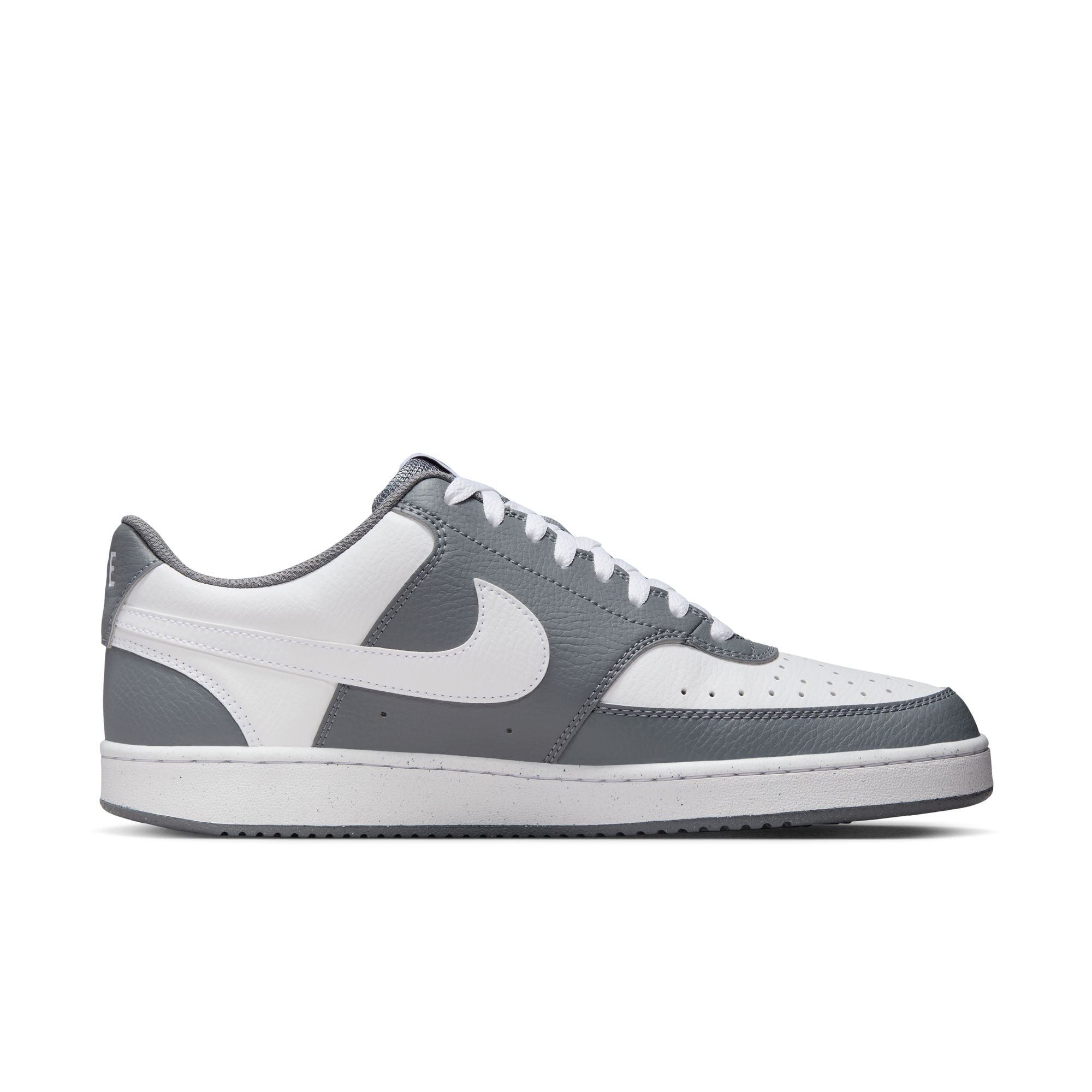 Nike Sportswear Sneaker »COURT VISION LO«  Design auf den Spuren des Air Force 1
