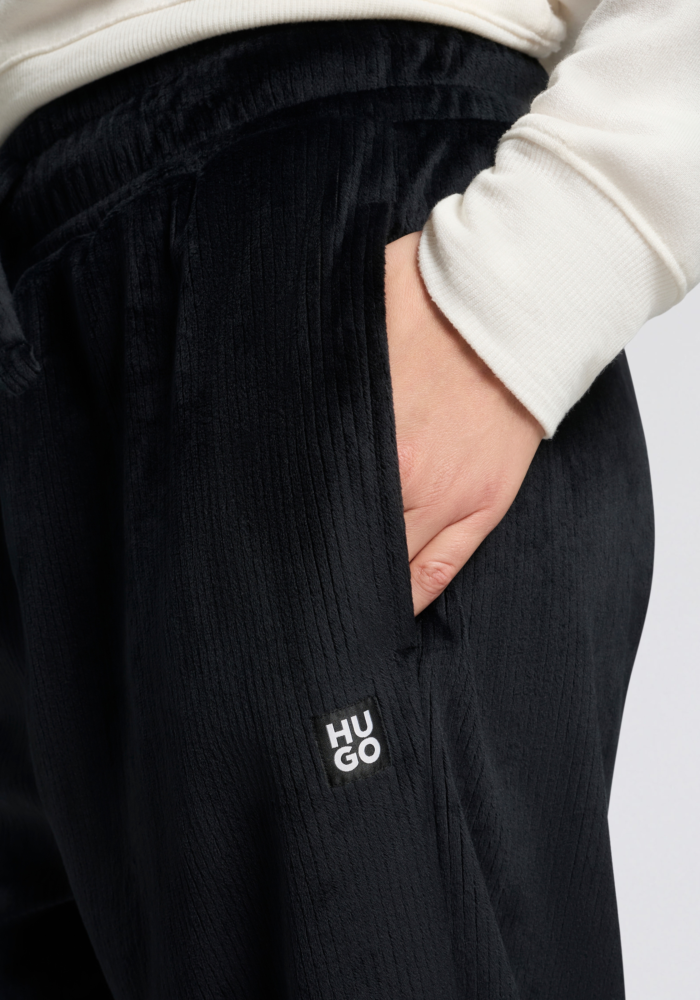 HUGO Underwear Pantalon sweat »VELVET«  mit leichtem Glanz