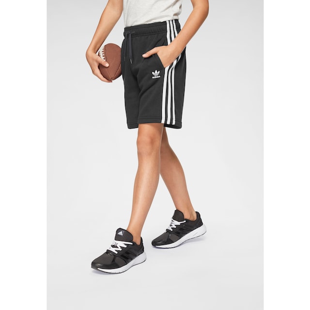 Trendige adidas Originals Shorts »SHORTS«, (1 tlg.) ohne Mindestbestellwert  shoppen
