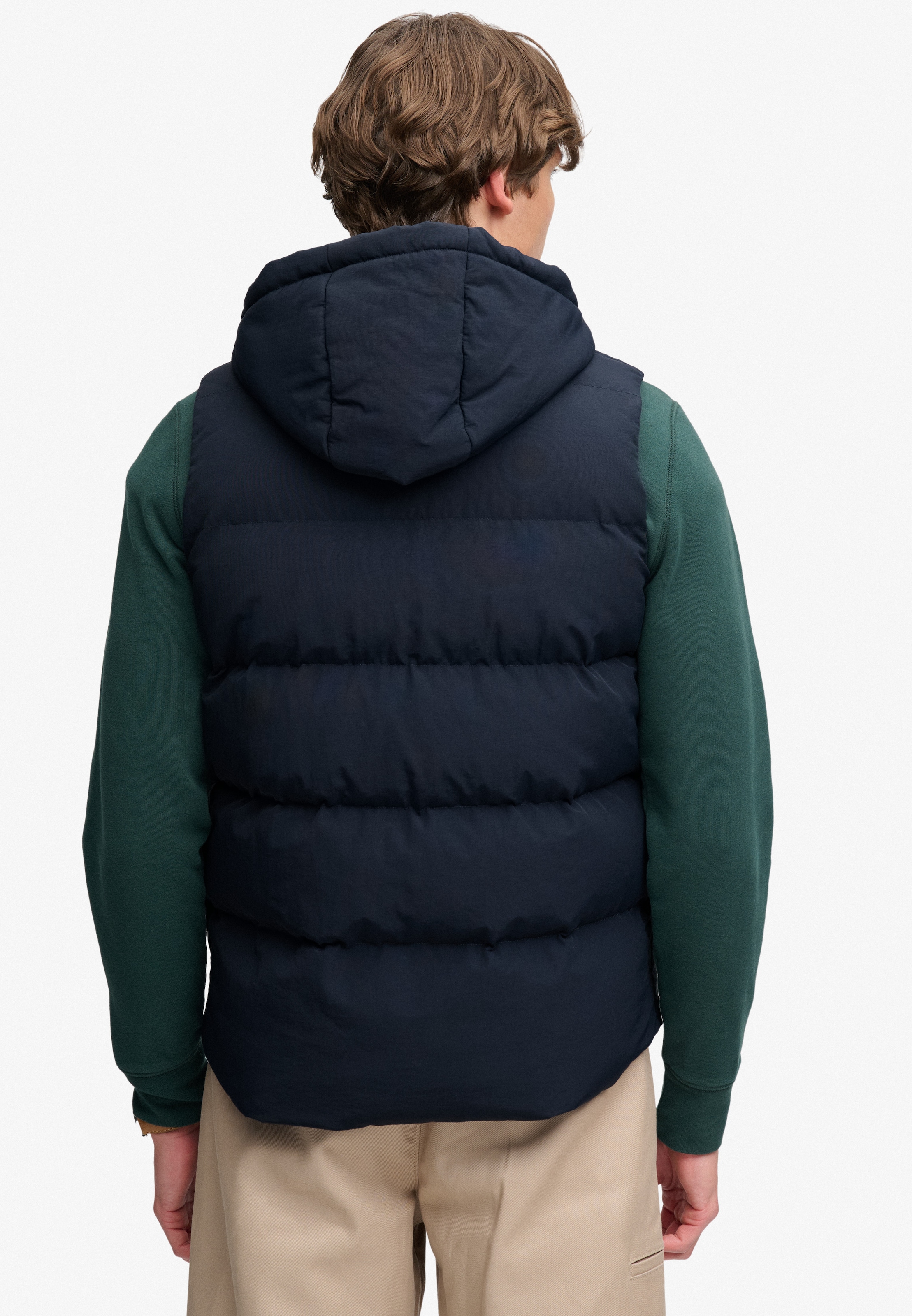 Superdry Steppweste »HOOD SHORT EVEREST GILET« Regular Fit, mit Reissverschluss, aus Nylon und Kunstfaser