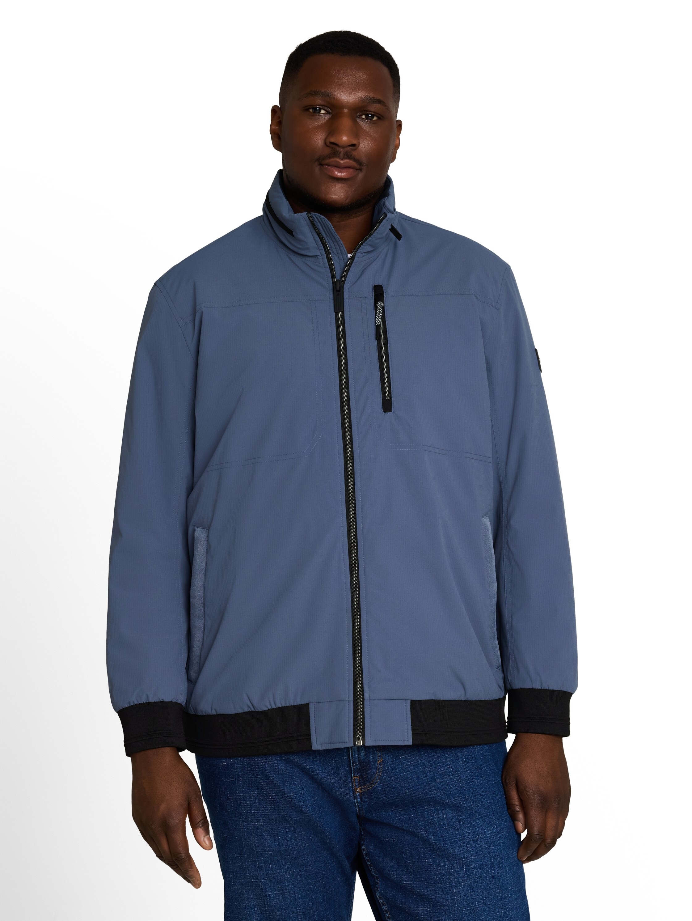 Image of TOM TAILOR PLUS Blouson mit Kapuze mit Stehkragen und Reissverschluss / Grosse Grössen