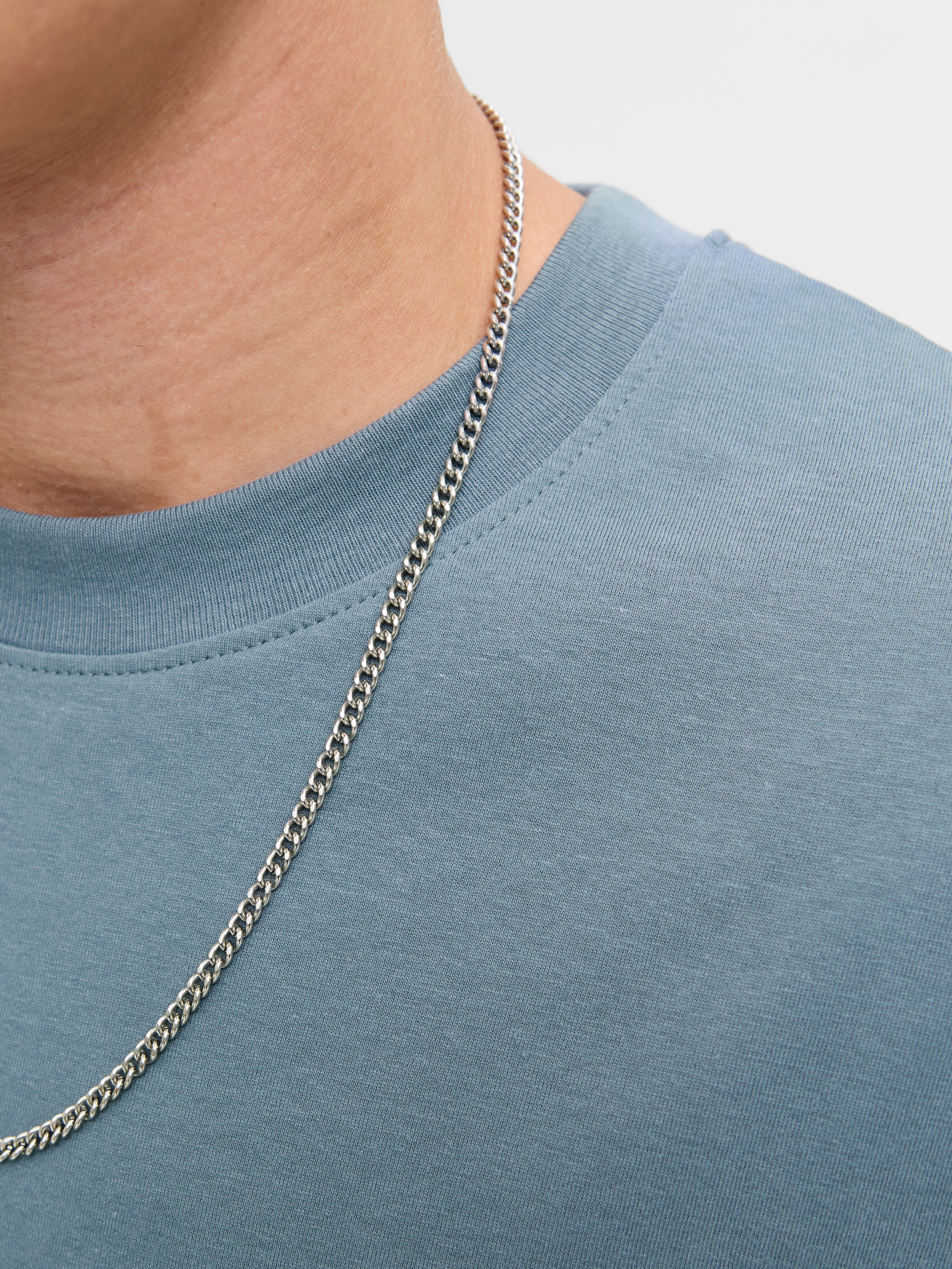 Jack & Jones Oversize-Shirt »JJEBRADLEY Oversize T-Shirt mit klassischem Rundhalsausschnitt«, mit gekämmten Jersey