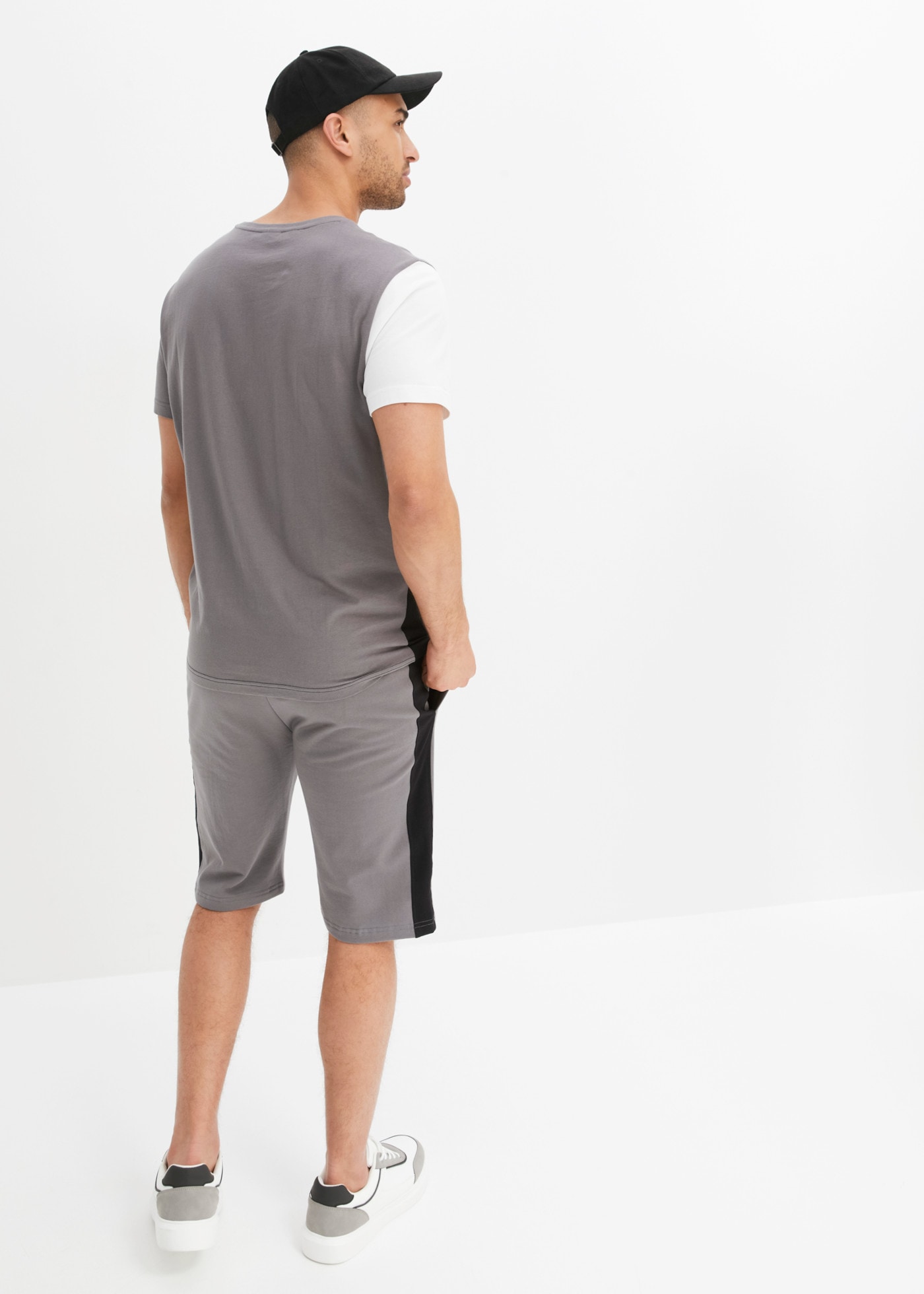 bonprix T-Shirt Set, 2er,  aus reiner Baumwolle, im 2er-Set, mit Sweat-Bermuda, regular fit