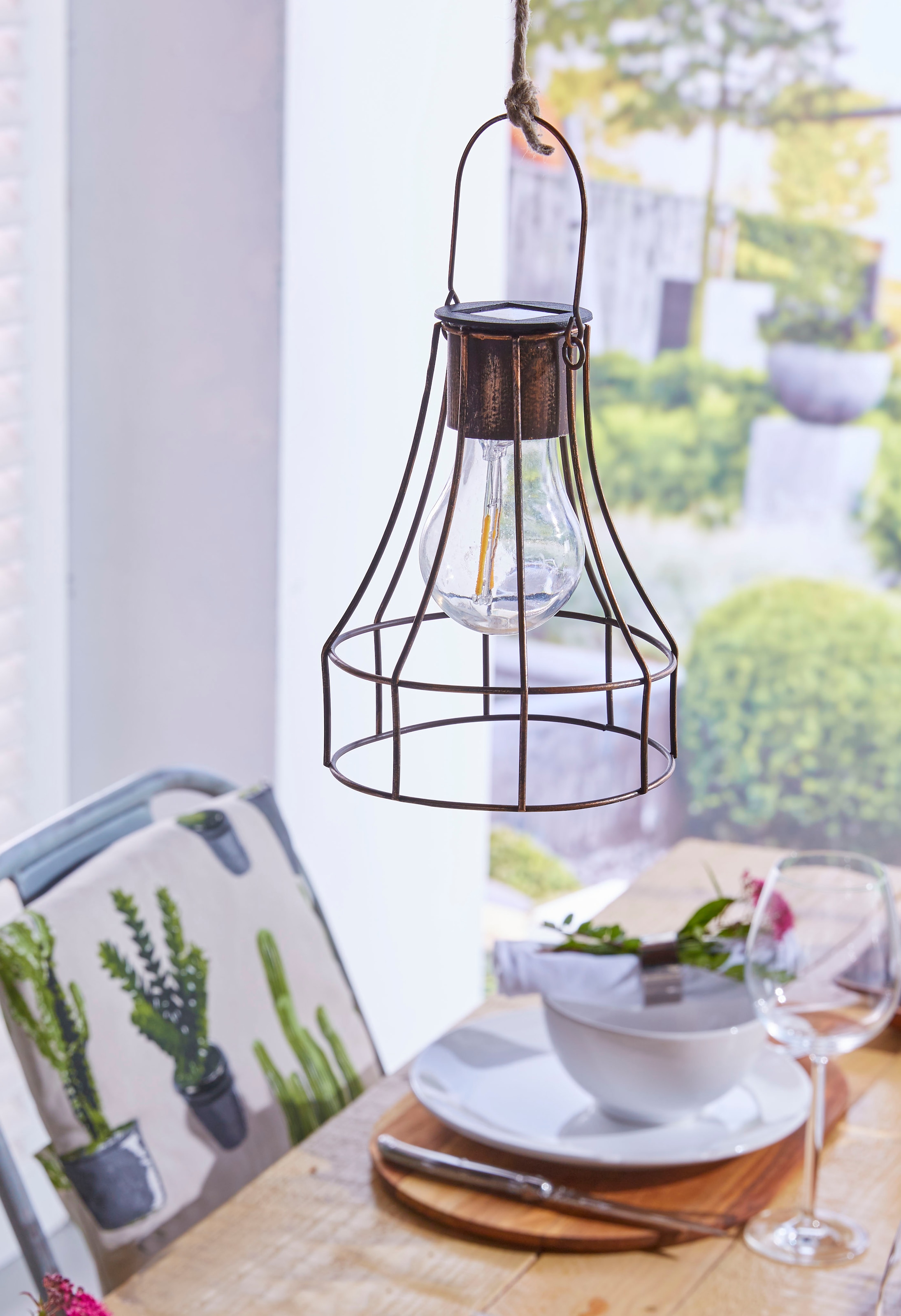 LUXFORM Lampe à suspendre »Solar-Hängeleuchte - Dortmund - LED« Module LED 1 cuis suspension décorative