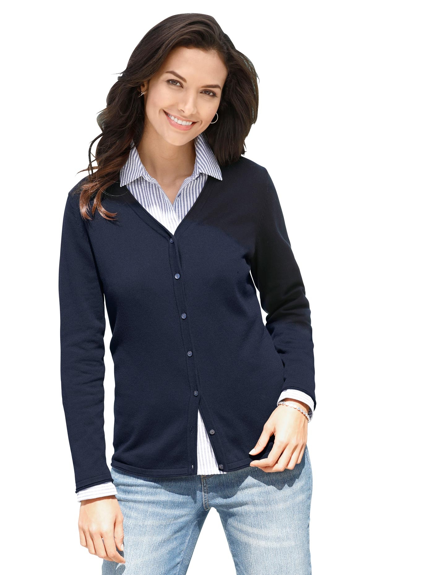 Strickjacke mit farblich abgestimmten Knöpfen