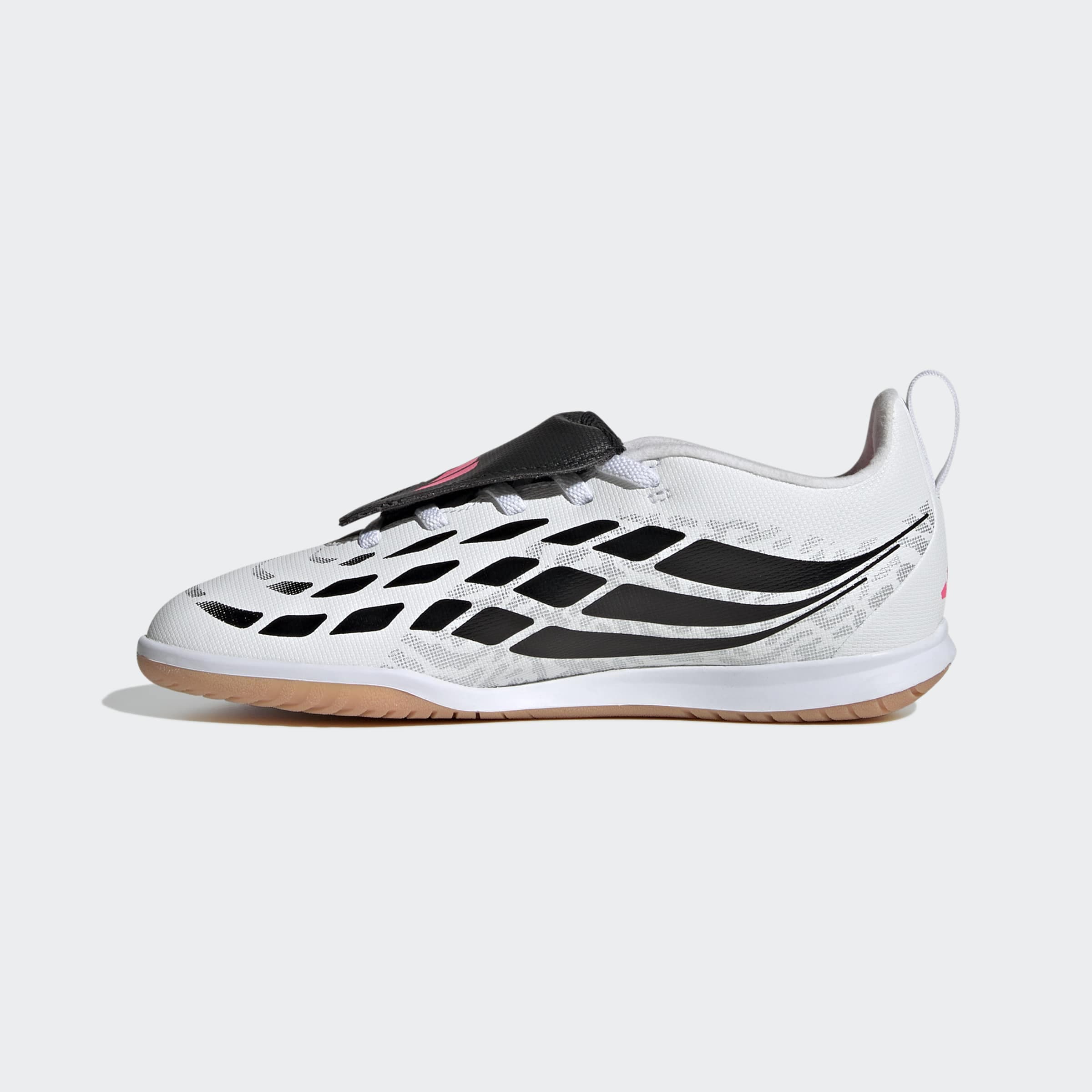 adidas Performance Chaussure de football »PREDATOR CLUB KIDS , HALLENBÖDEN, UMSCHLAGBARE ZUNGE«  pour sol de salle, pour adolescents et enfants