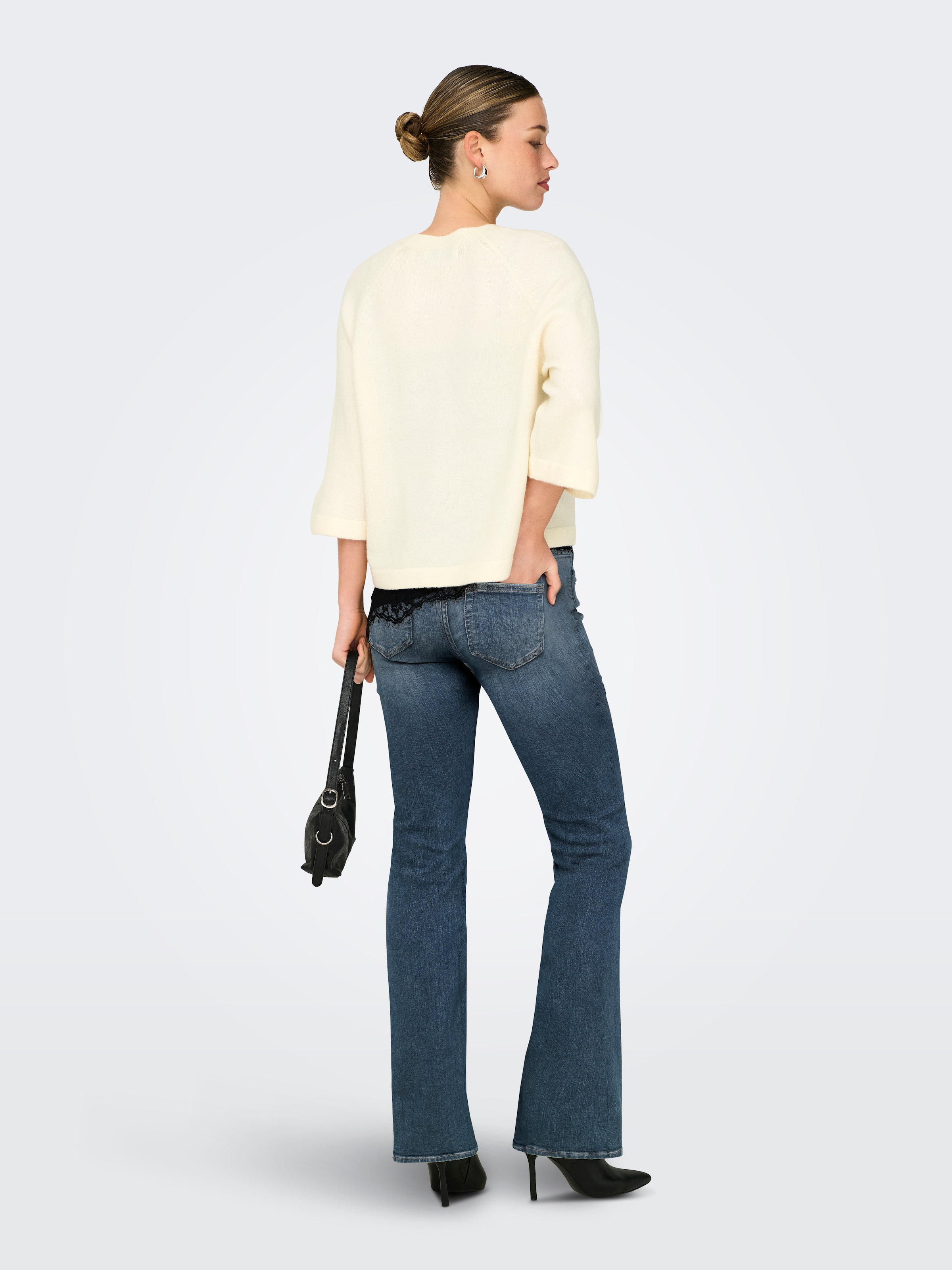 ONLY Bootcut-Jeans »ONLBLUSH MID WAIST FLARED DNM REA1099« mit dezentem Used-Look