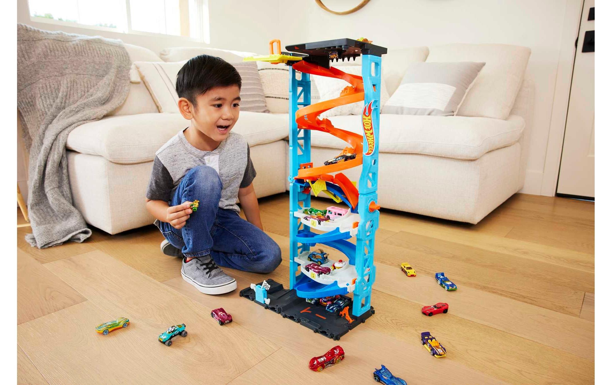 Hot Wheels Spielzeug-Auto »City Hot Wheels City Transforming Race Tower«