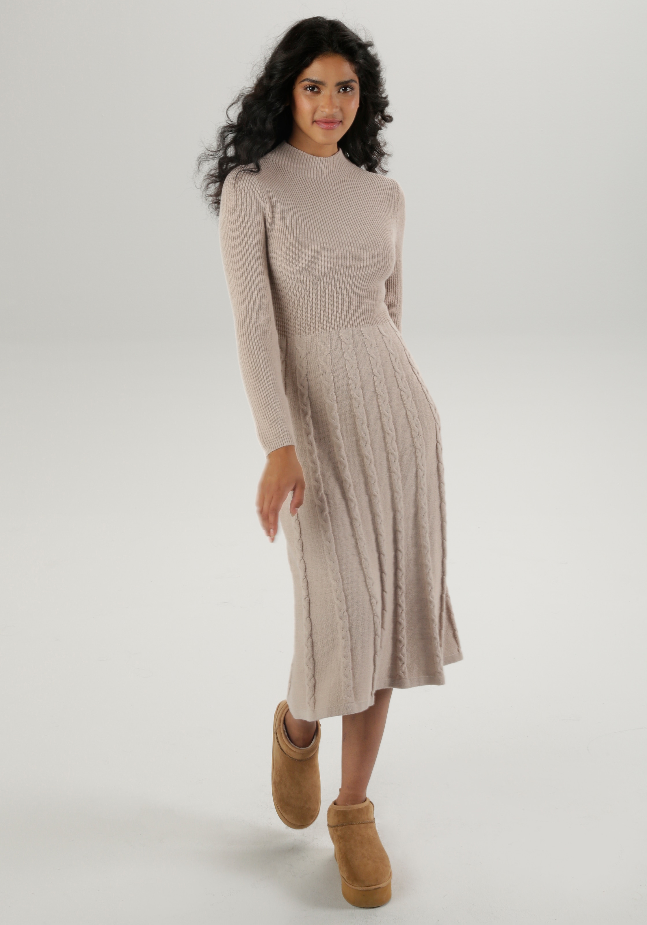 Image of Aniston SELECTED Strickkleid mit Zopfstrickmuster