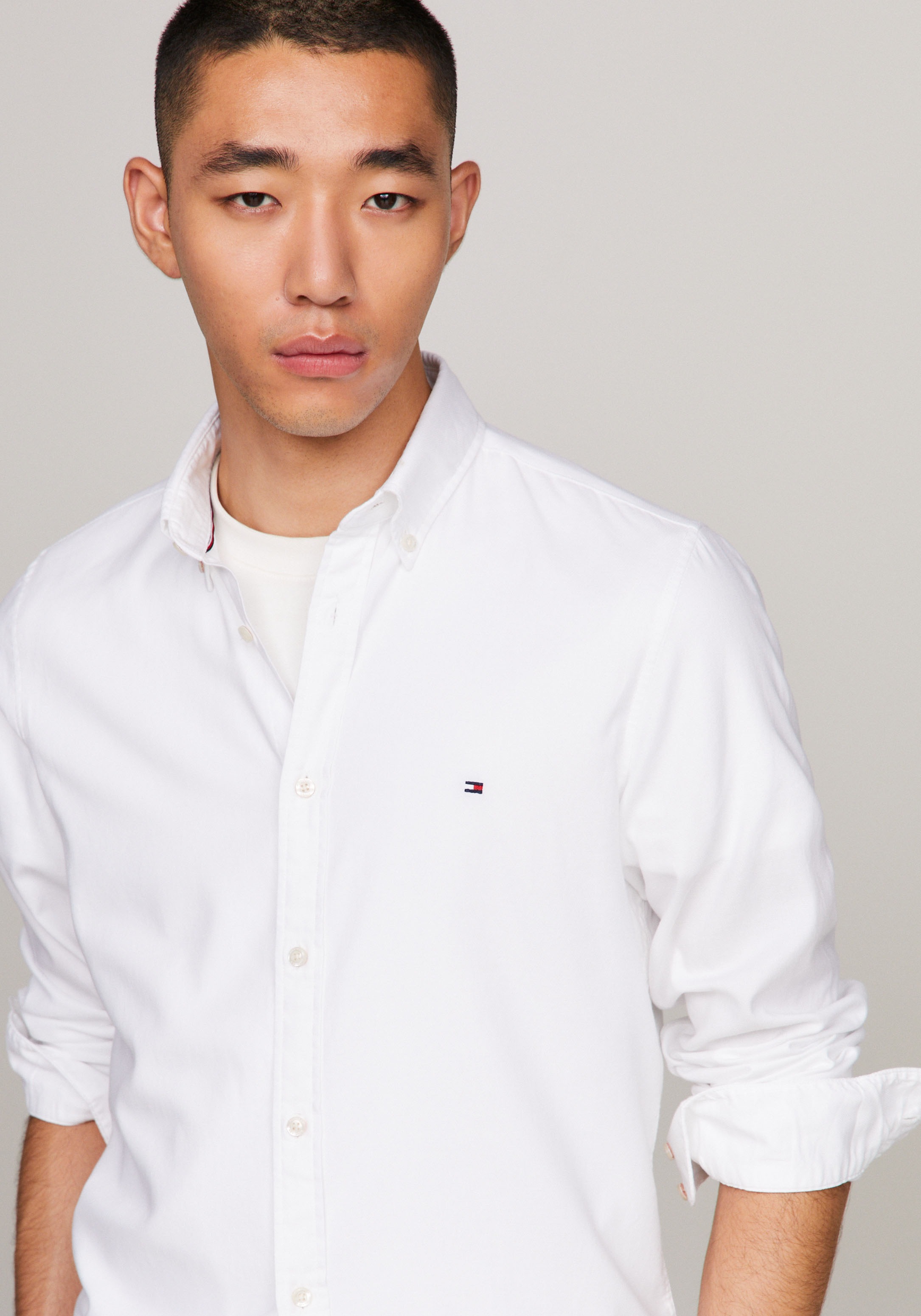 Tommy Hilfiger Langarmhemd »FLEX DOBBY SF SHIRT«, mit Knopfleiste