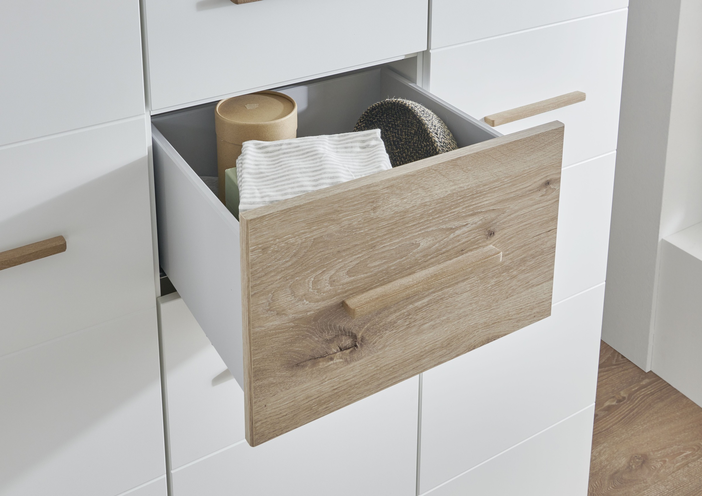 Wimex Kleiderschrank »Fehmarn« Mit Massivholzfüssen