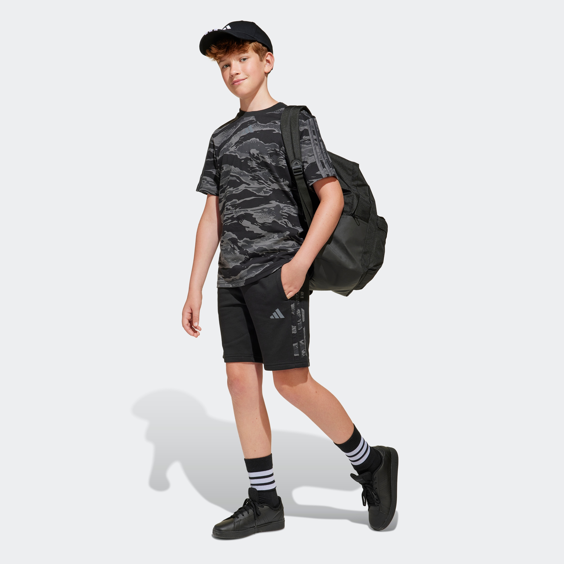 adidas Sportswear Shorts »J CAMO SHORT«, (1 tlg.)