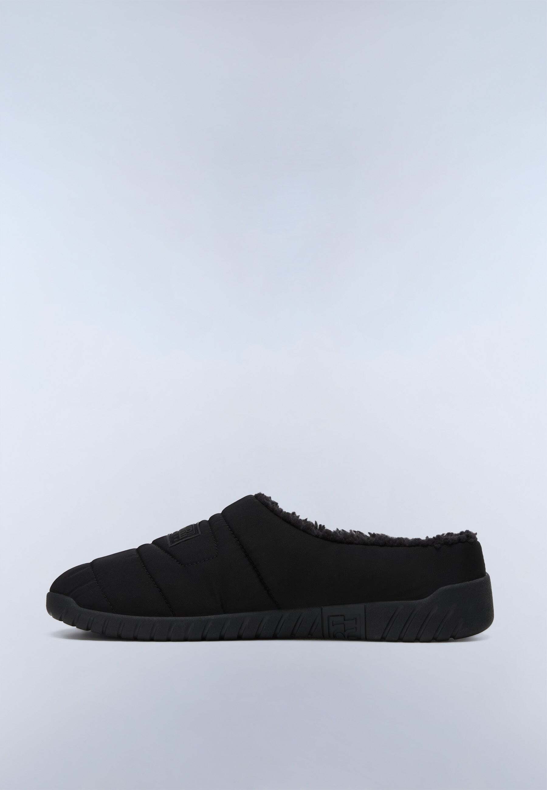 Napapijri Slipper »Napapijri Slip-On F6 NOREG 01/PUF«