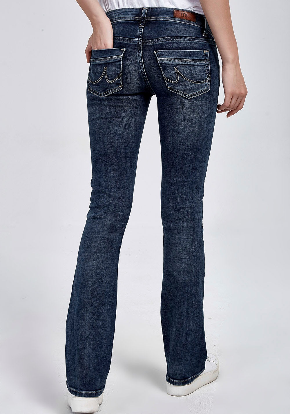 Damen Bootcut-Jeans
