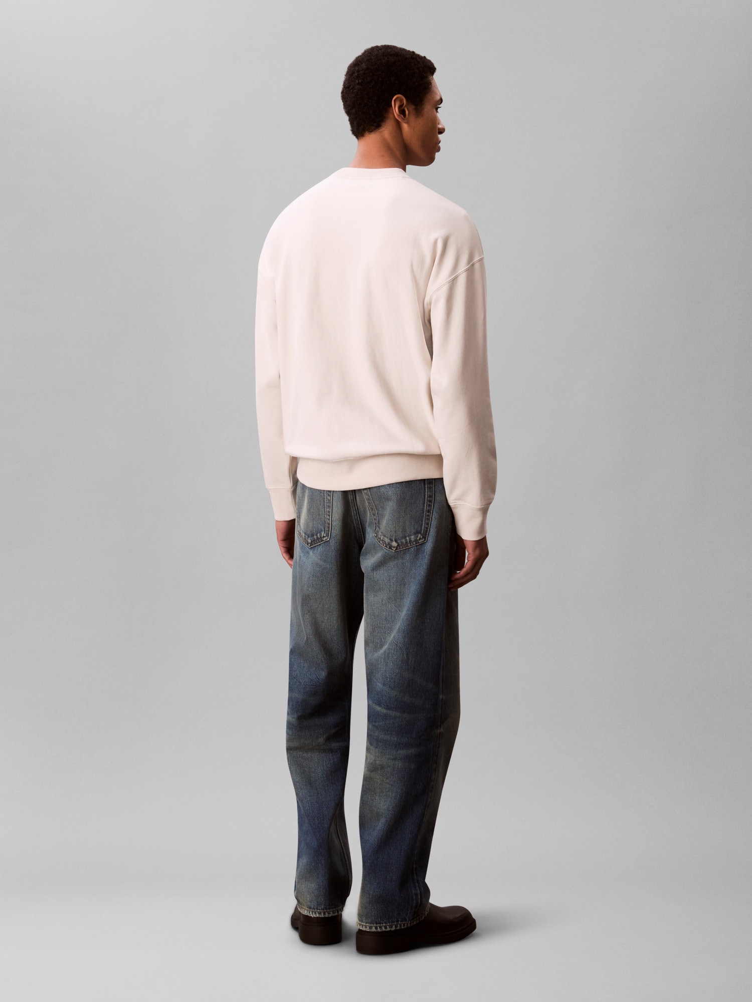 Calvin Klein Jeans Sweatshirt »LS EU 350TERRY MONOLOGO CN SWTSH«, Rundhalsausschnitt, regular fit