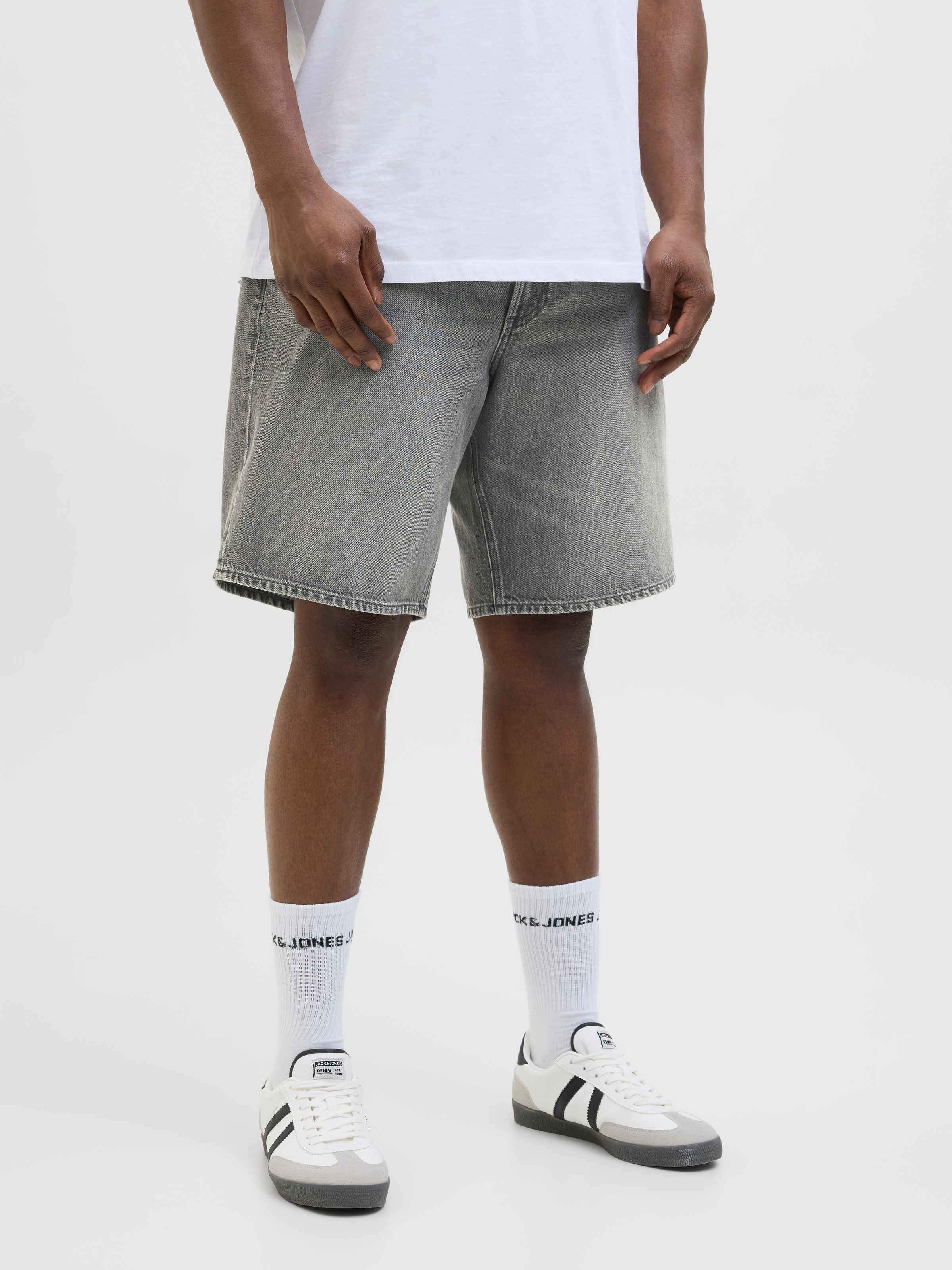 Image of Jack & Jones PlusSize Shorts "JJITONY JJORIGINAL SHORTS SBD 210 SN PLS"