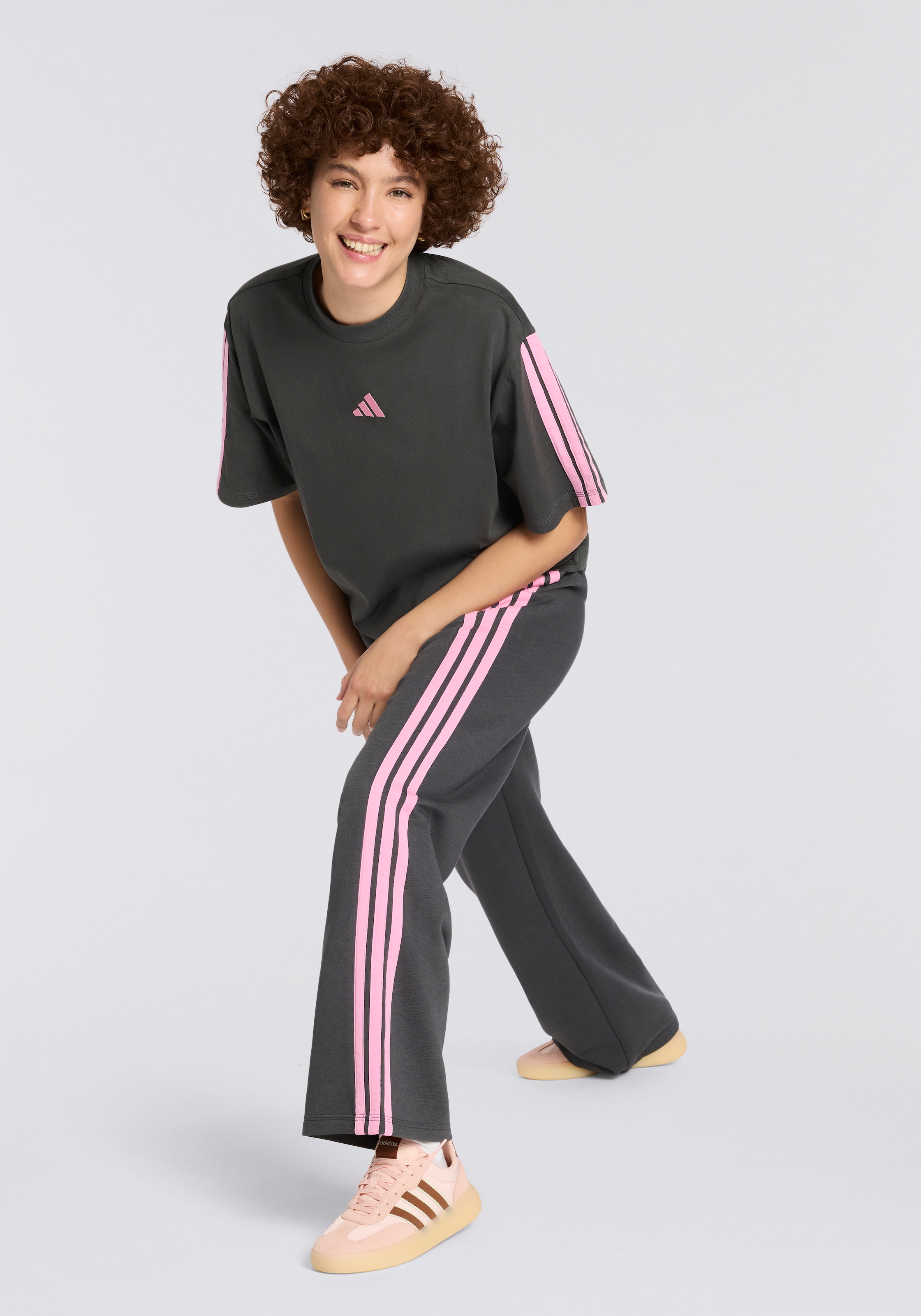 adidas Sportswear Sneaker »BARREDA DECODE«  inspiriert vom Design des adidas Handball Spezial