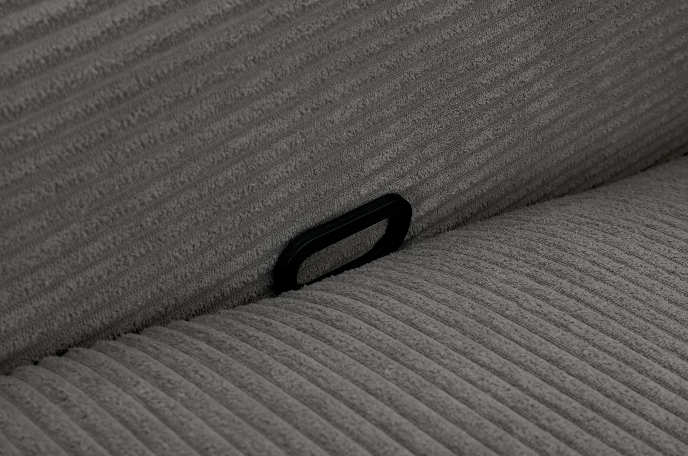 GOODproduct 3-Sitzer »SKAANE Cord-Sofa, 229 cm, manuelle u. elektrische Relaxfunktion« Relax-Funktion in 2 Sitzen, Kopfteilverstellung, Federkernpolsterung