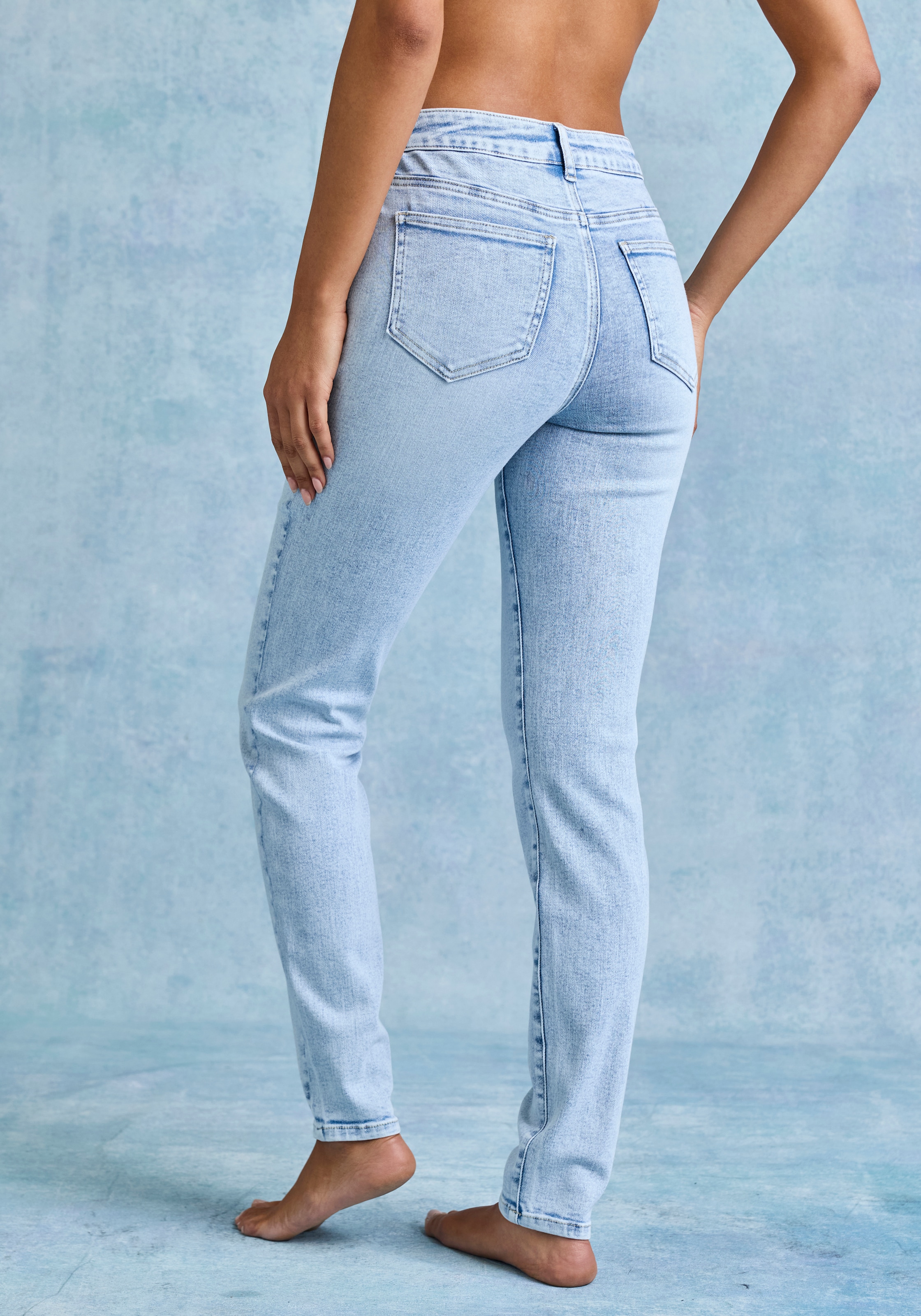French Connection Jeans skinny »mit Used-Waschung und klassischem 5-Pocket-Design« forme étroite, jeans skinny, jeans stretch, matière élastique