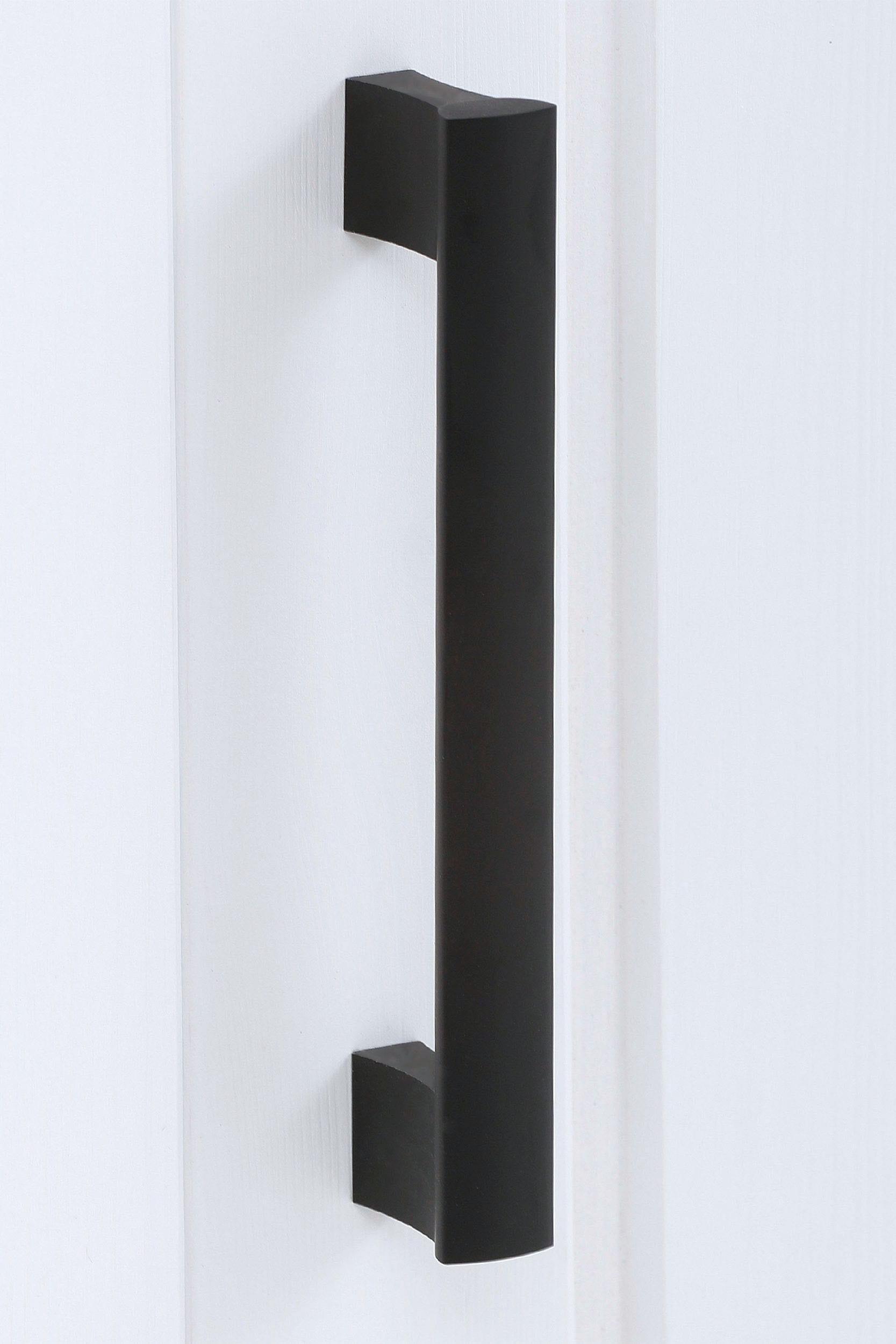 GOODproduct Wäscheschrank »Rügen XXL– Landhaus-Charme mit maximalem Stauraum, zeitlos schön« B/H/T ca. 127/216/70 cm,  Integrierte Sitzbank + Schubladen: Stauraum für Schlafzimmer+Diele