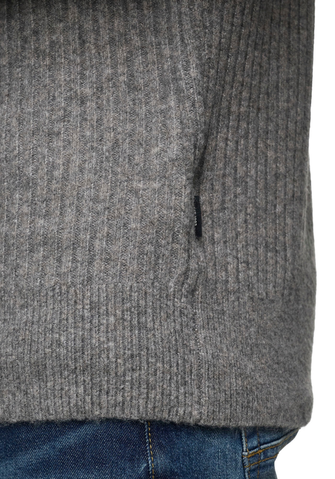Indicode Troyer »INBertram ½ zip«