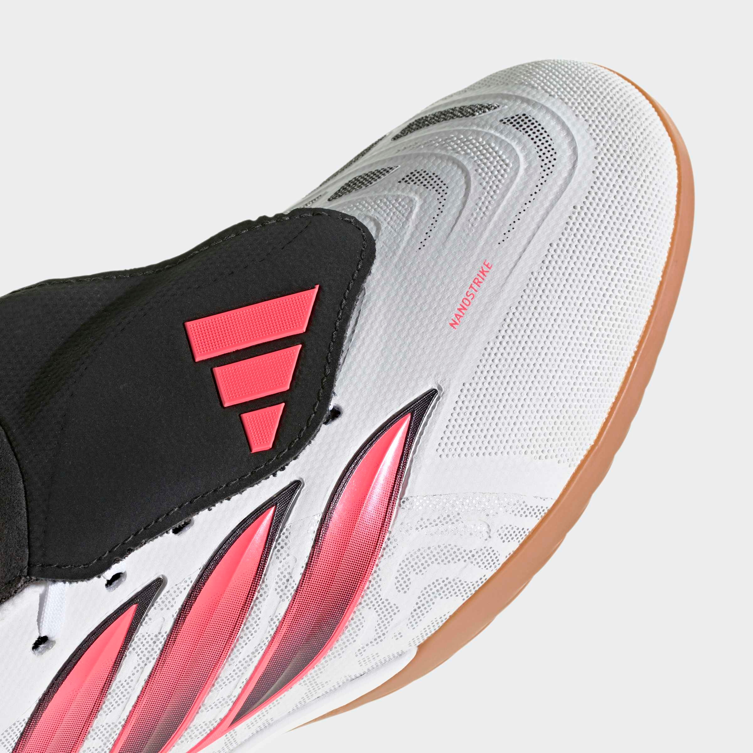 adidas Performance Fussballschuh »PREDATOR LEAGUE , HALLE, UMSCHLAGBARE ZUNGE«  für Hallenboden