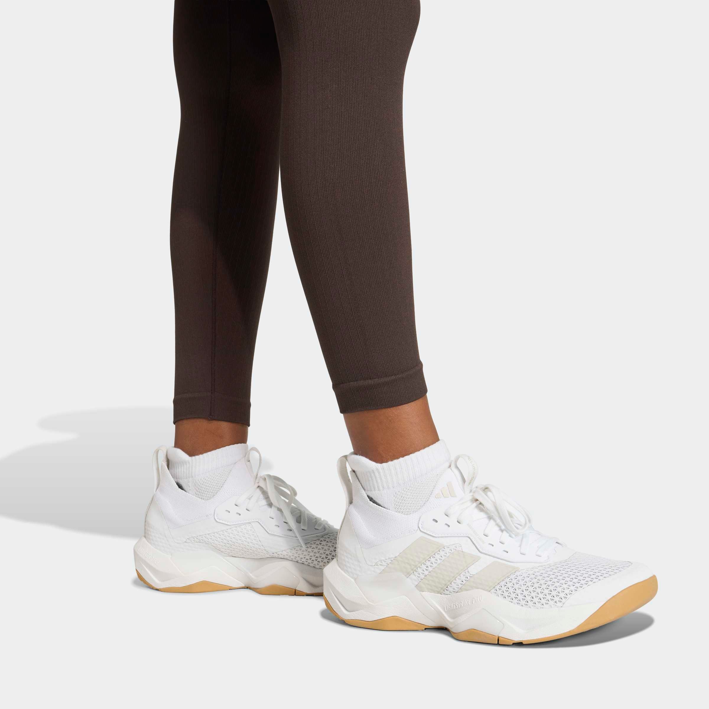 adidas Performance Trainingstights »WORKOUT ESSENTIALS LEGGINGS, KOMPLETTE LÄNGE, GESTRICKT«  mit nahtlosem Strickmaterial, ohne Verschluss, stützende Passform
