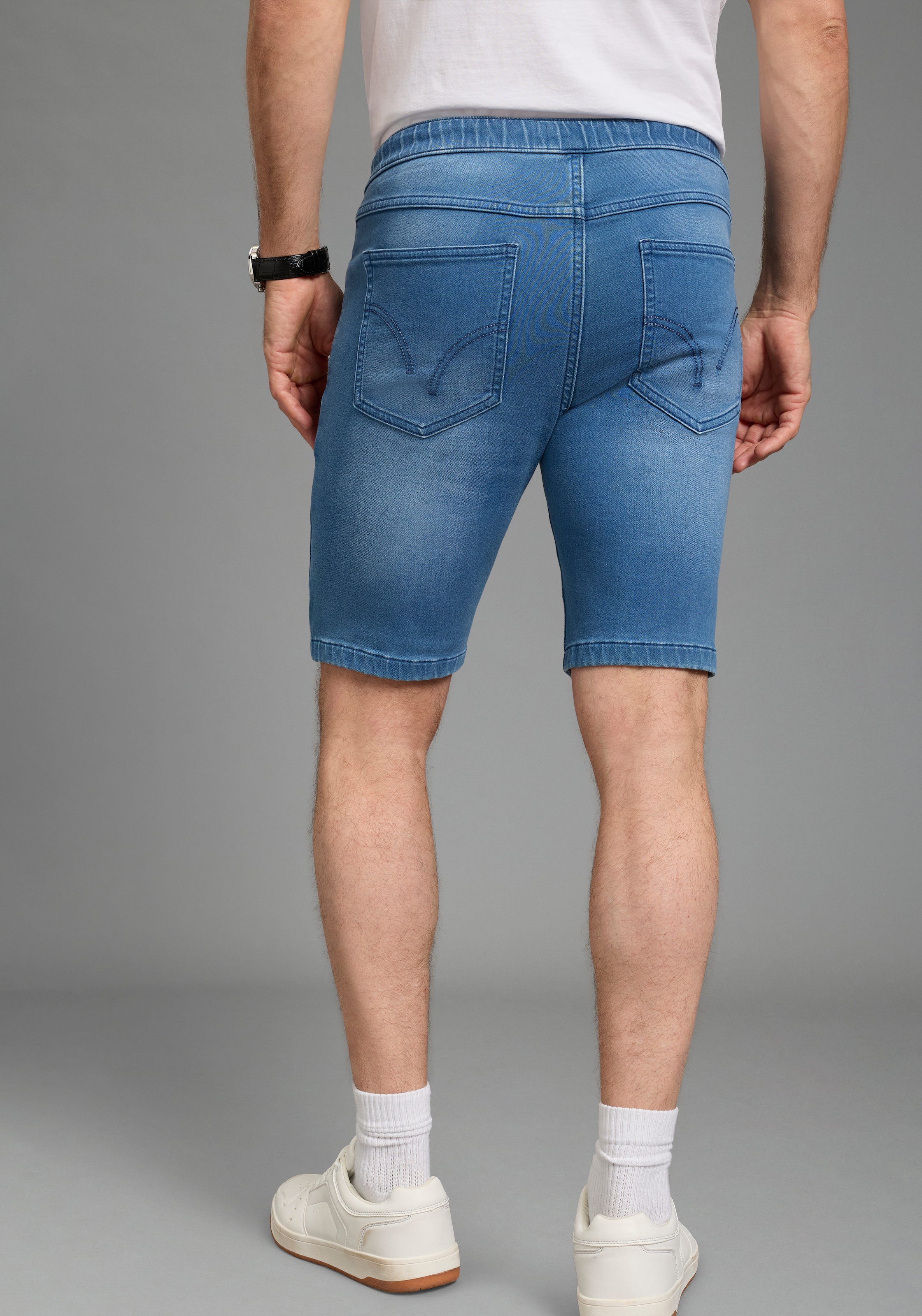 Arizona Short en jean gerade geschnittenes Bein, Regular Fit Passform