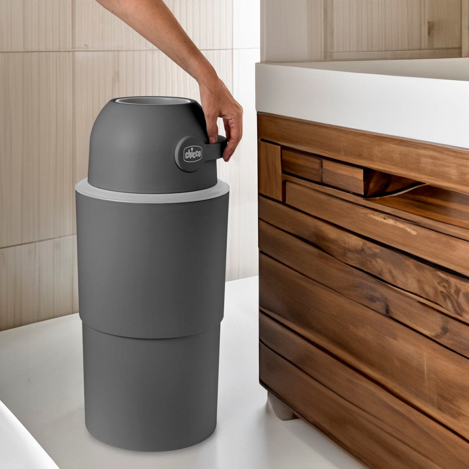 Chicco Seau à couches »Teleskop, Odour off XL« inklusive 1 Pck. Müllbeutel Odour Off und einem Müllbeutelspender