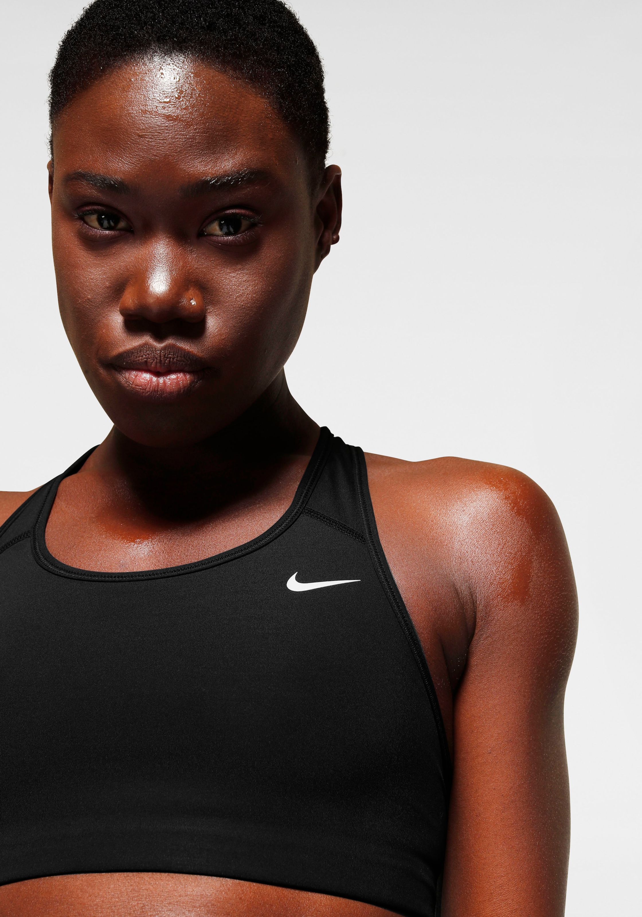 ♕ Nike Sport-BH »Dri-FIT Swoosh Women\'s Medium-Support Non-Padded Sports Bra«  versandkostenfrei kaufen | Sport-BHs