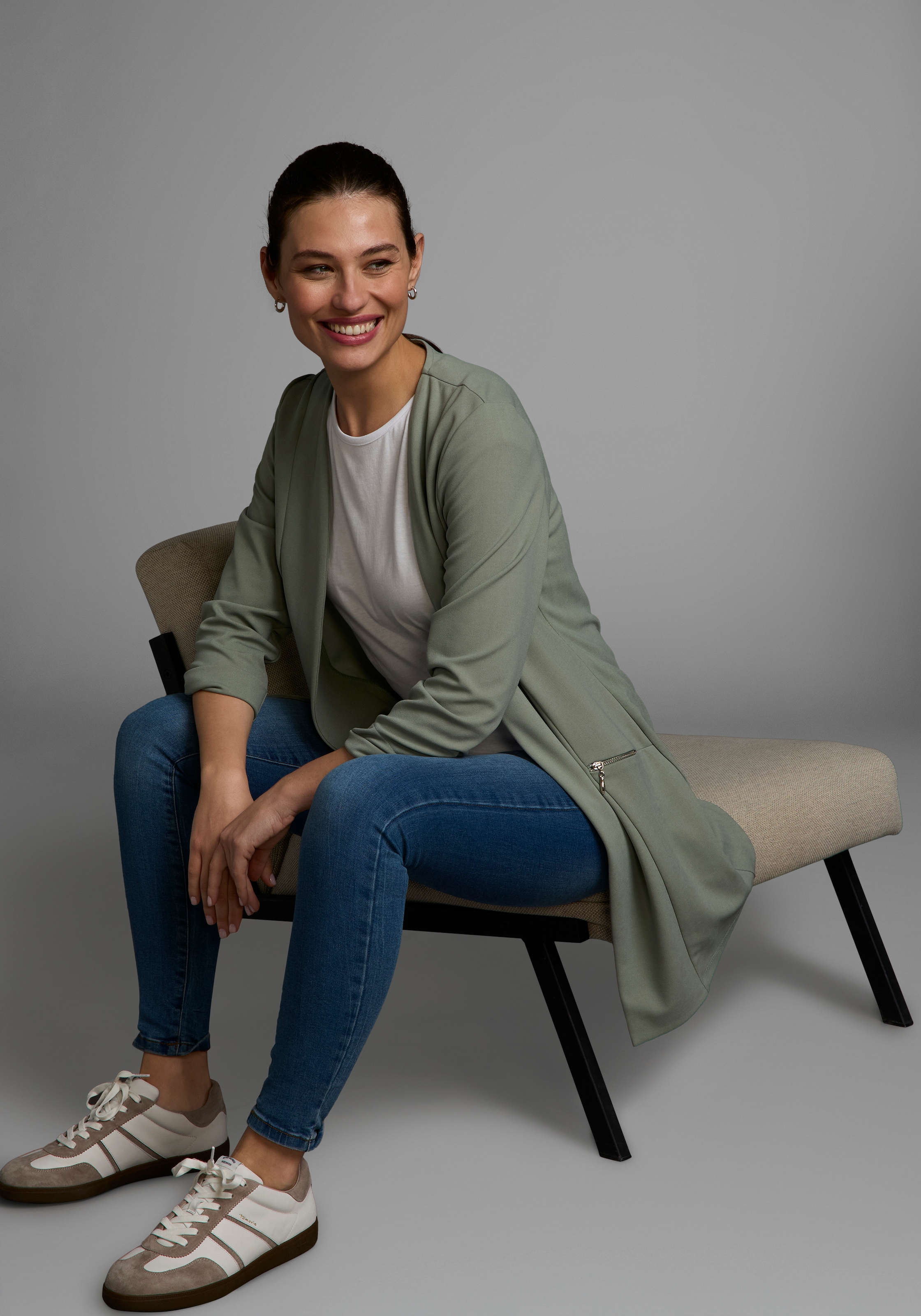 Laura Scott Longblazer, mit Reissverschlüssen