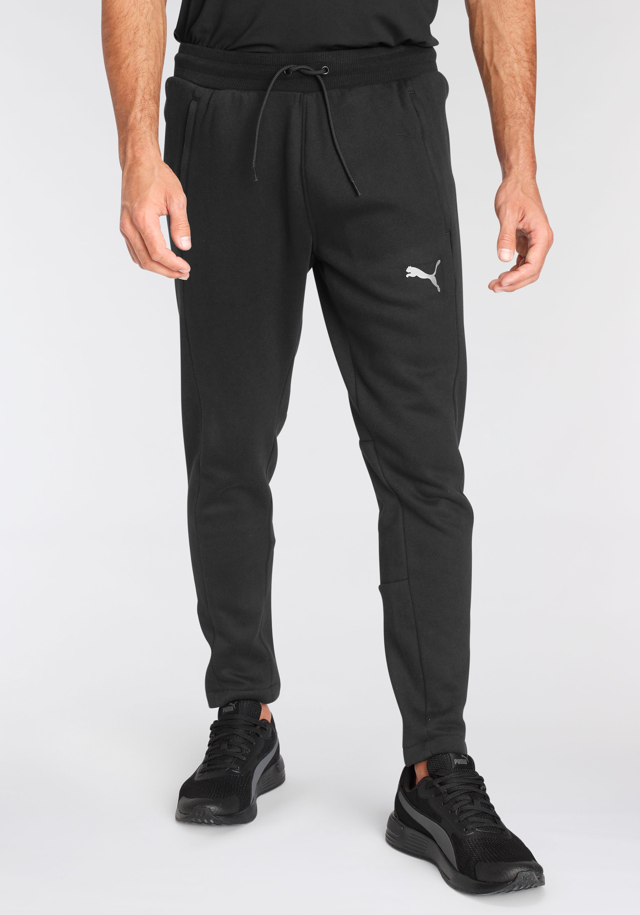 Image of PUMA Trainingshose »TRAIN FAV TAPERED PANT« bei Ackermann Versand Schweiz