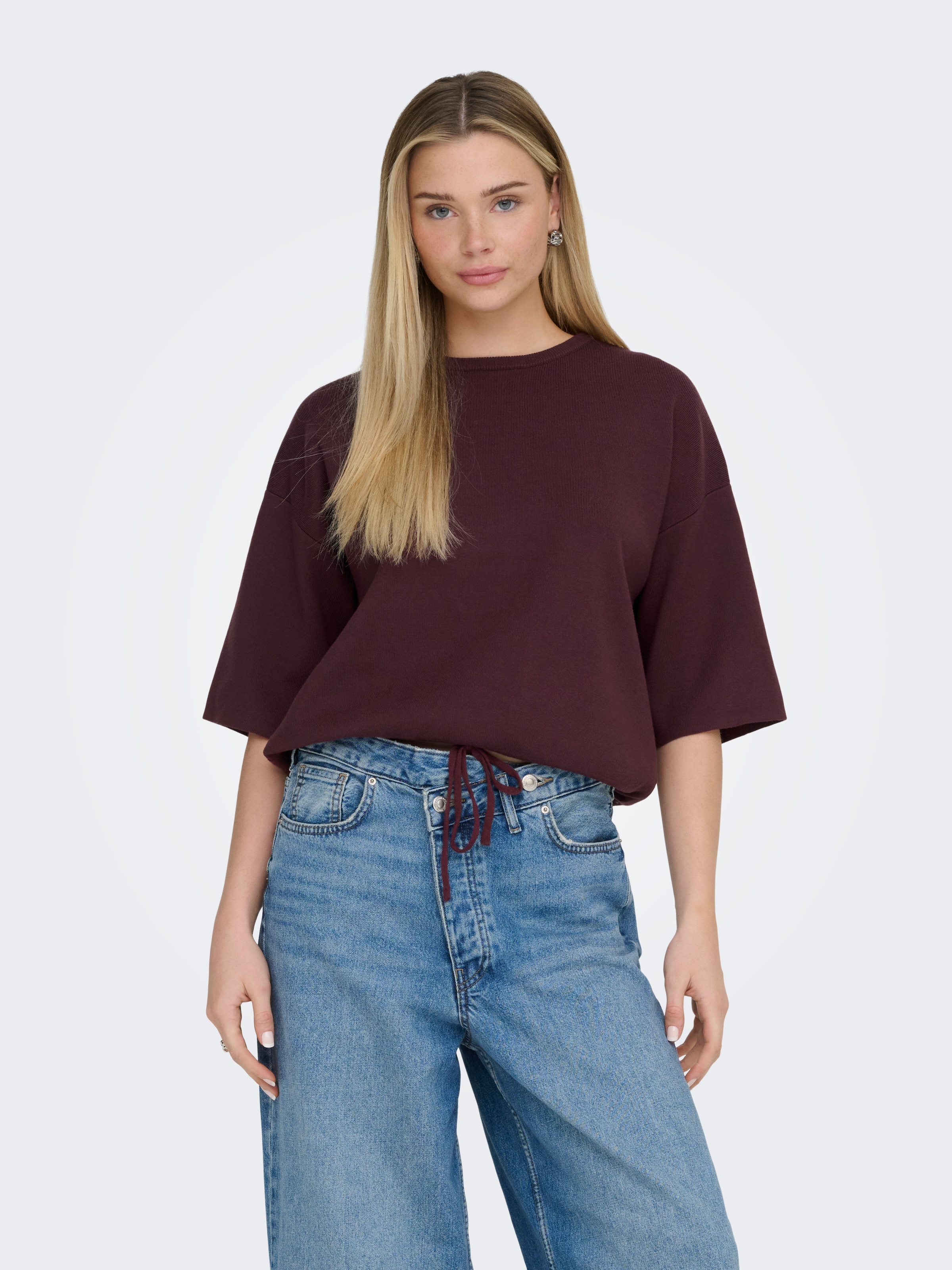 ONLY Pull à manches courtes »ONLSITERI SS LOOSE TIE O-NECK TOP CC KNT«