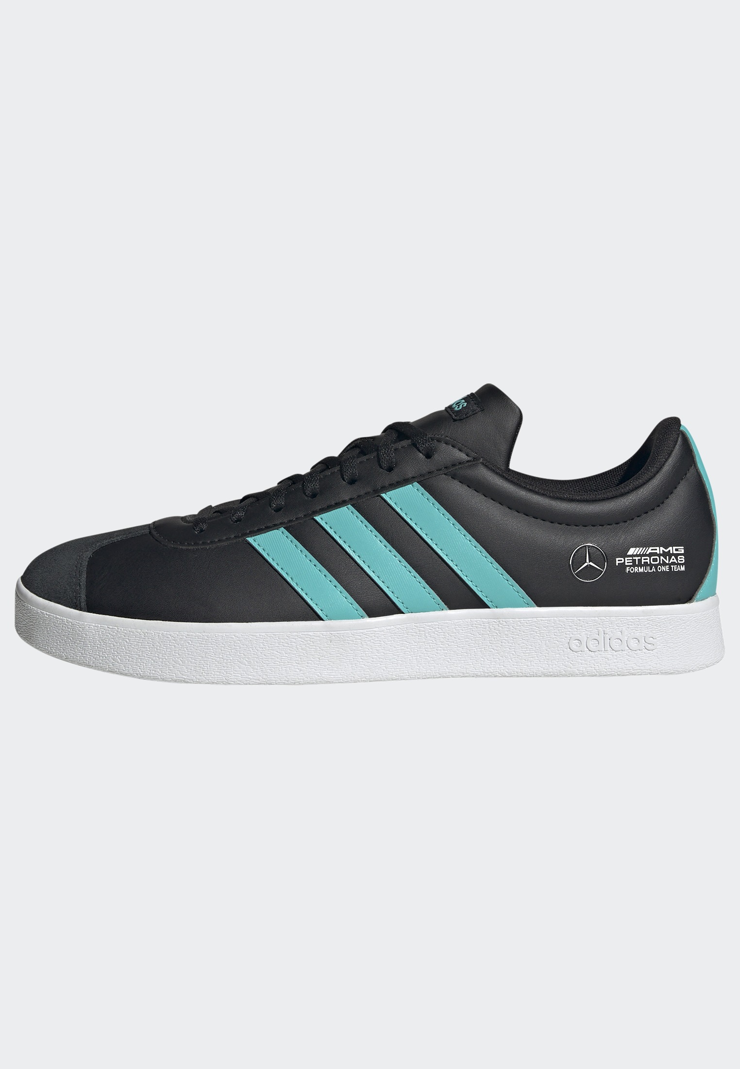 adidas Performance Sneaker »MERCEDES - AMG PETRONAS FORMULA ONE TEAM VL COURT SCHUH«, Mercedes AMG Motorsport