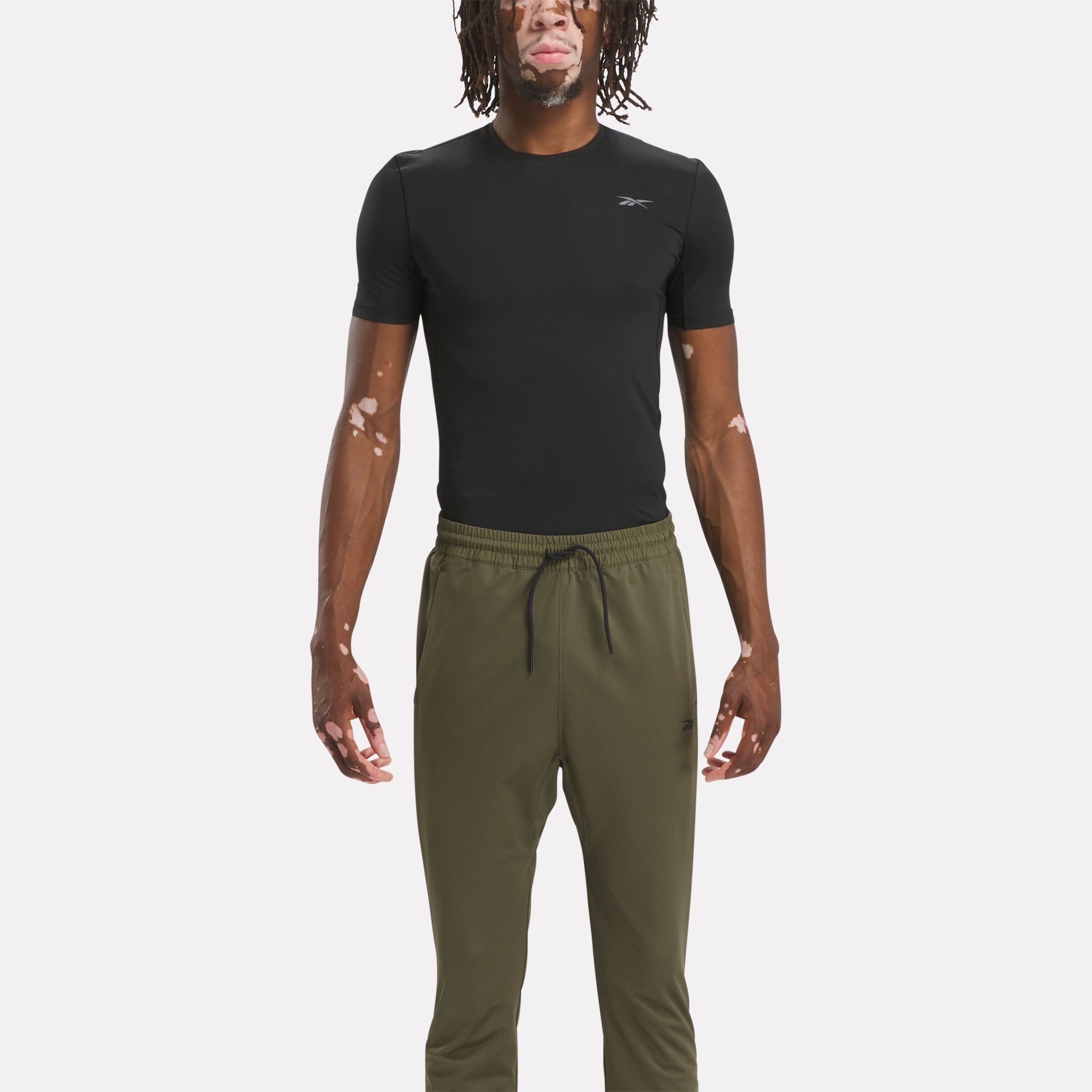 Image of Reebok Trainingsshirt "SS COMP TEE/BLACK" für Erwachsene, sportlicher Stil, atmungsaktiv, schnell trocknend