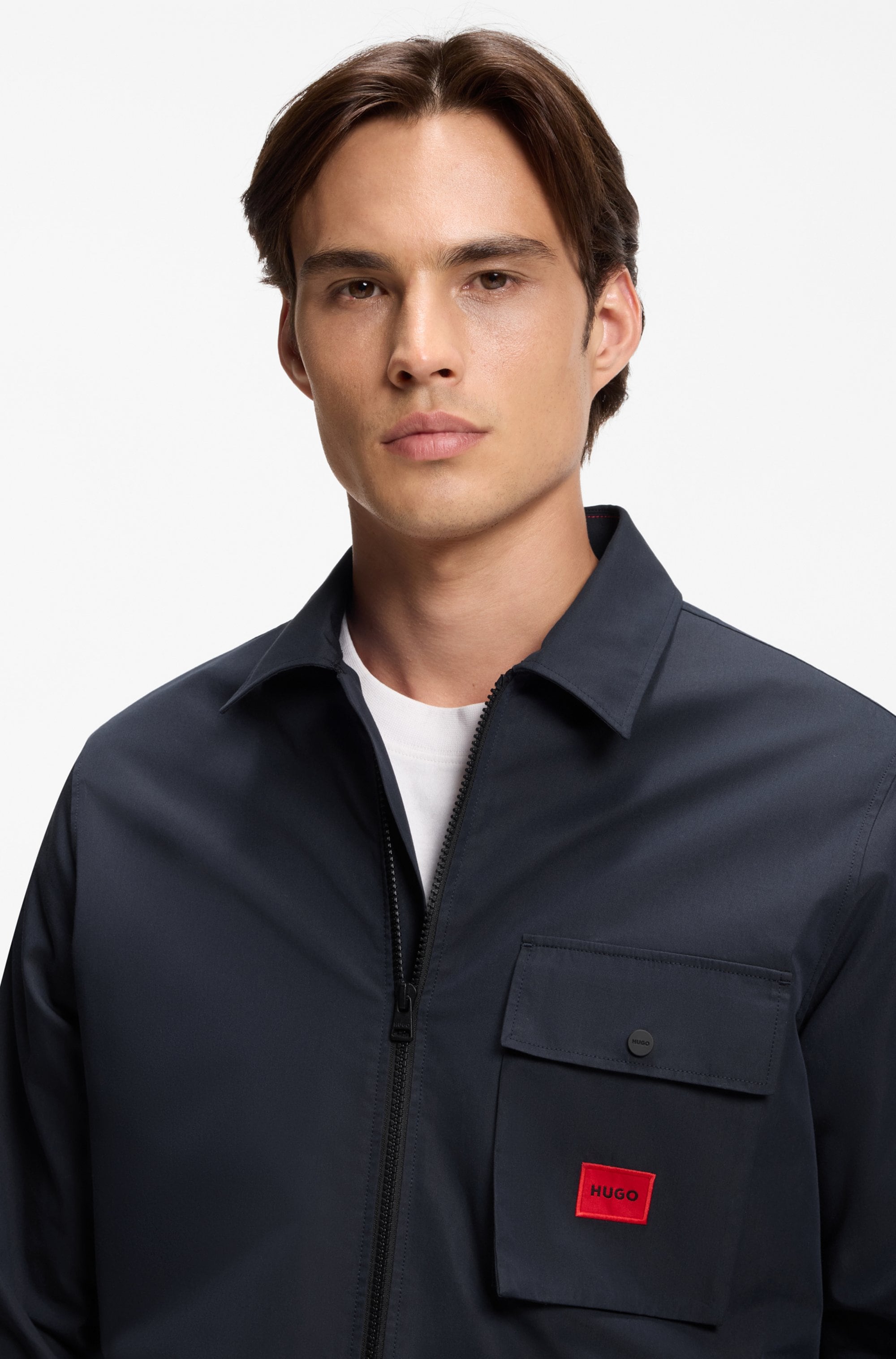 HUGO Chemise à manches longues »Emmond« coupe oversize, fermeture zippée bidirectionnelle, mélange de coton,